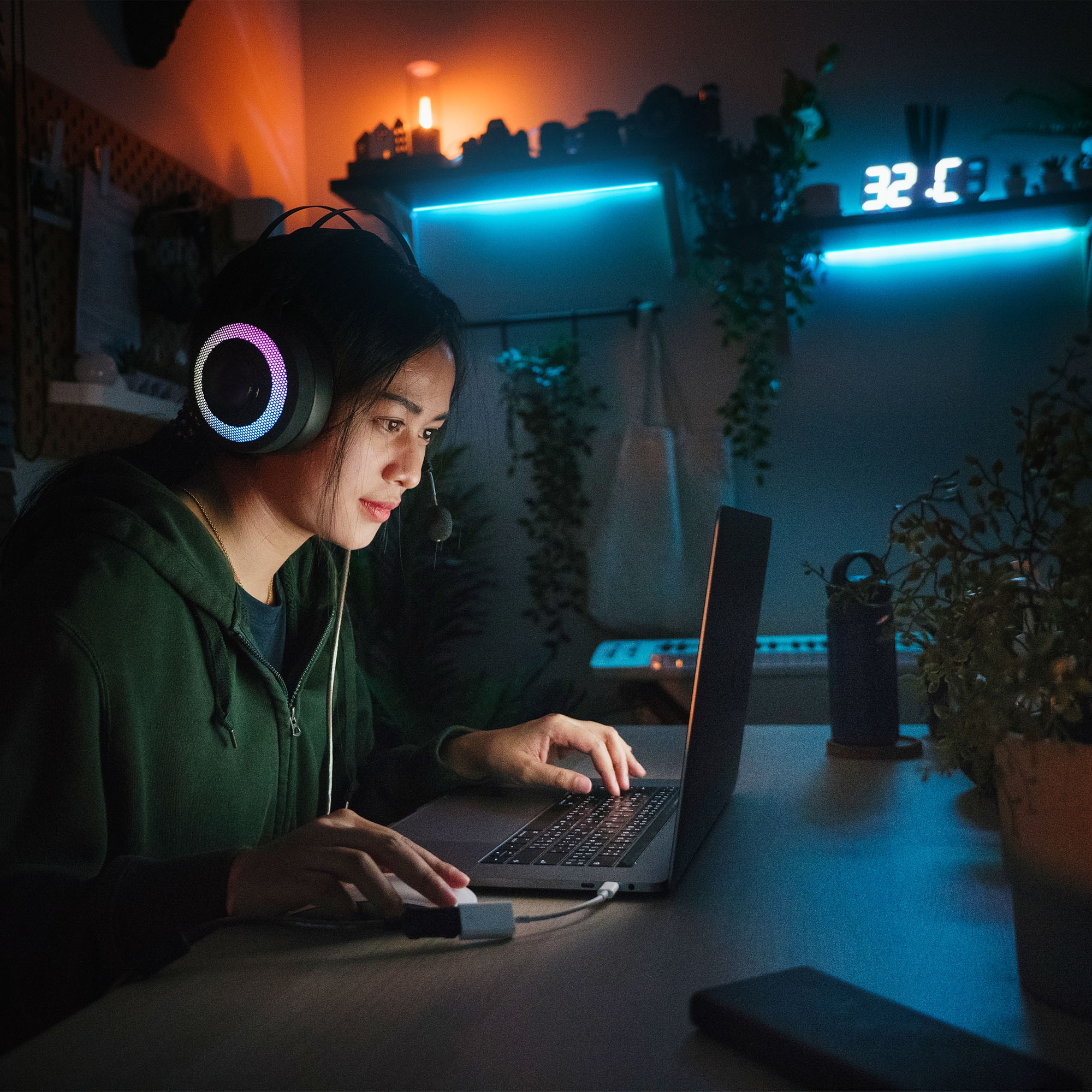 B.K.Licht LED Stripe »USB LED Strip, 5 m, mit Farbwechsel«, 150 St.-flammig, Lichtleiste, mit Fernbedienung, selbstklebend