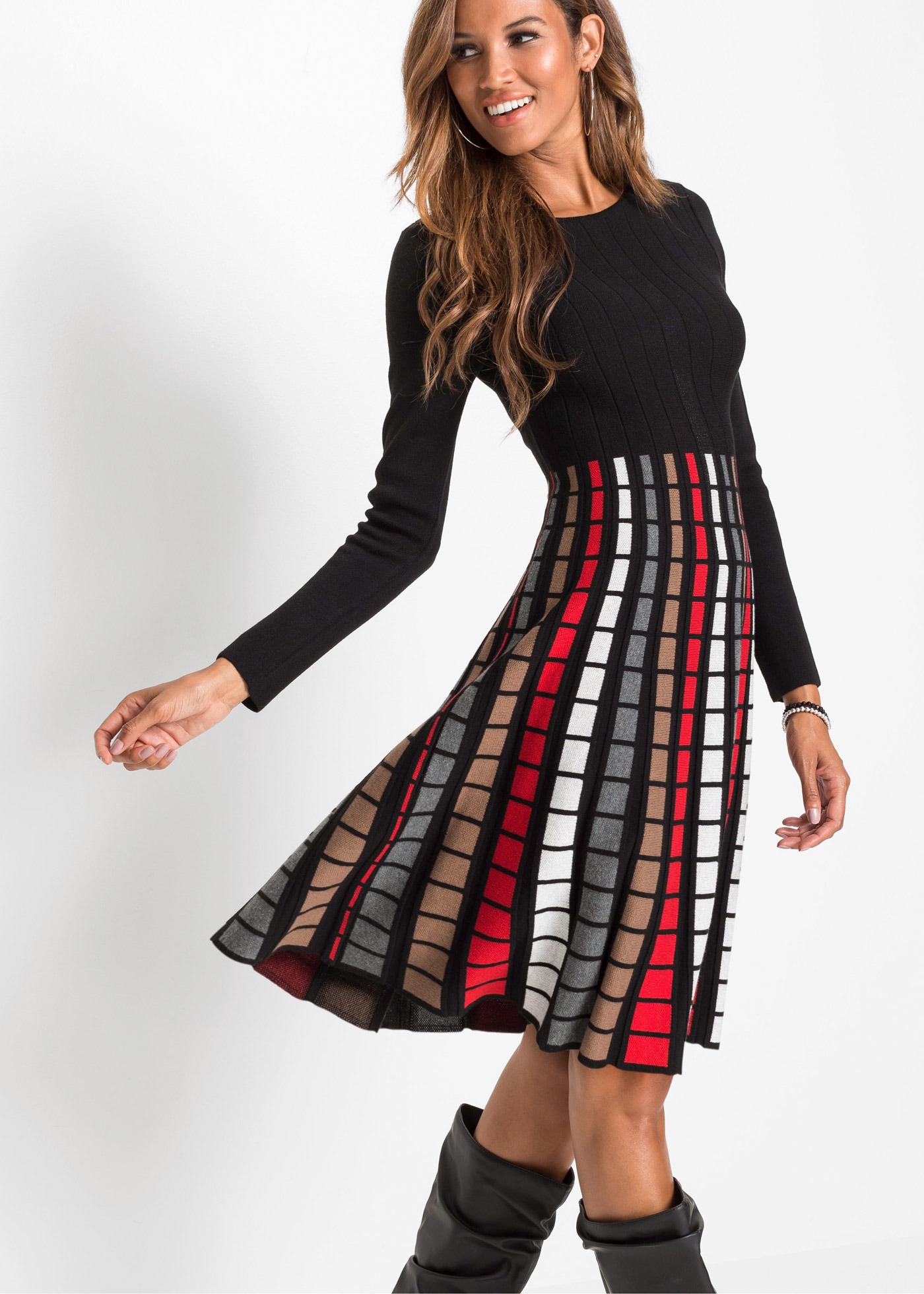 bonprix Strickkleid »Strickkleid mit Karos« Strickkleid mit Karos