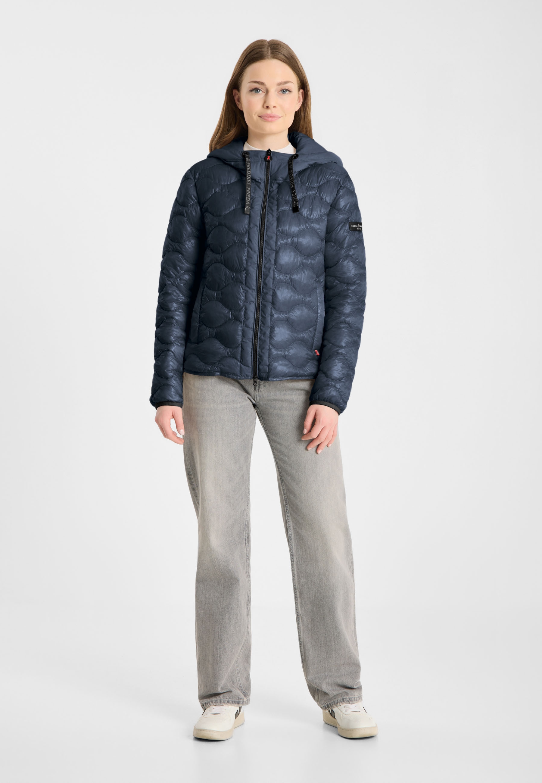 Frieda & Freddies Winterjacke »Frieda & Freddies Steppjacke mit Wellensteppung und Materialmix«