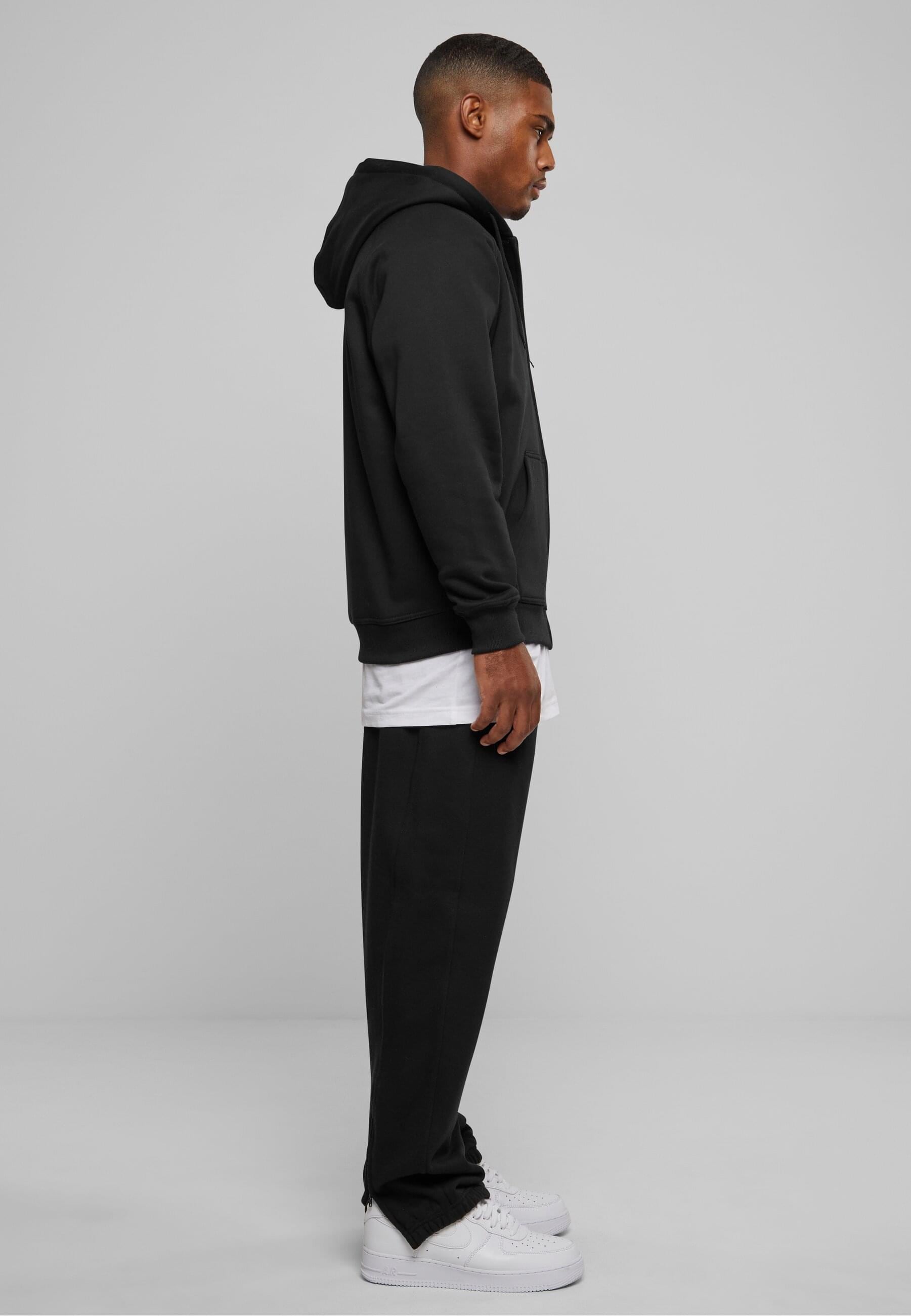 URBAN CLASSICS Trainingsanzug »Urban Classics Herren Blank Suit«, 2 Stk.
