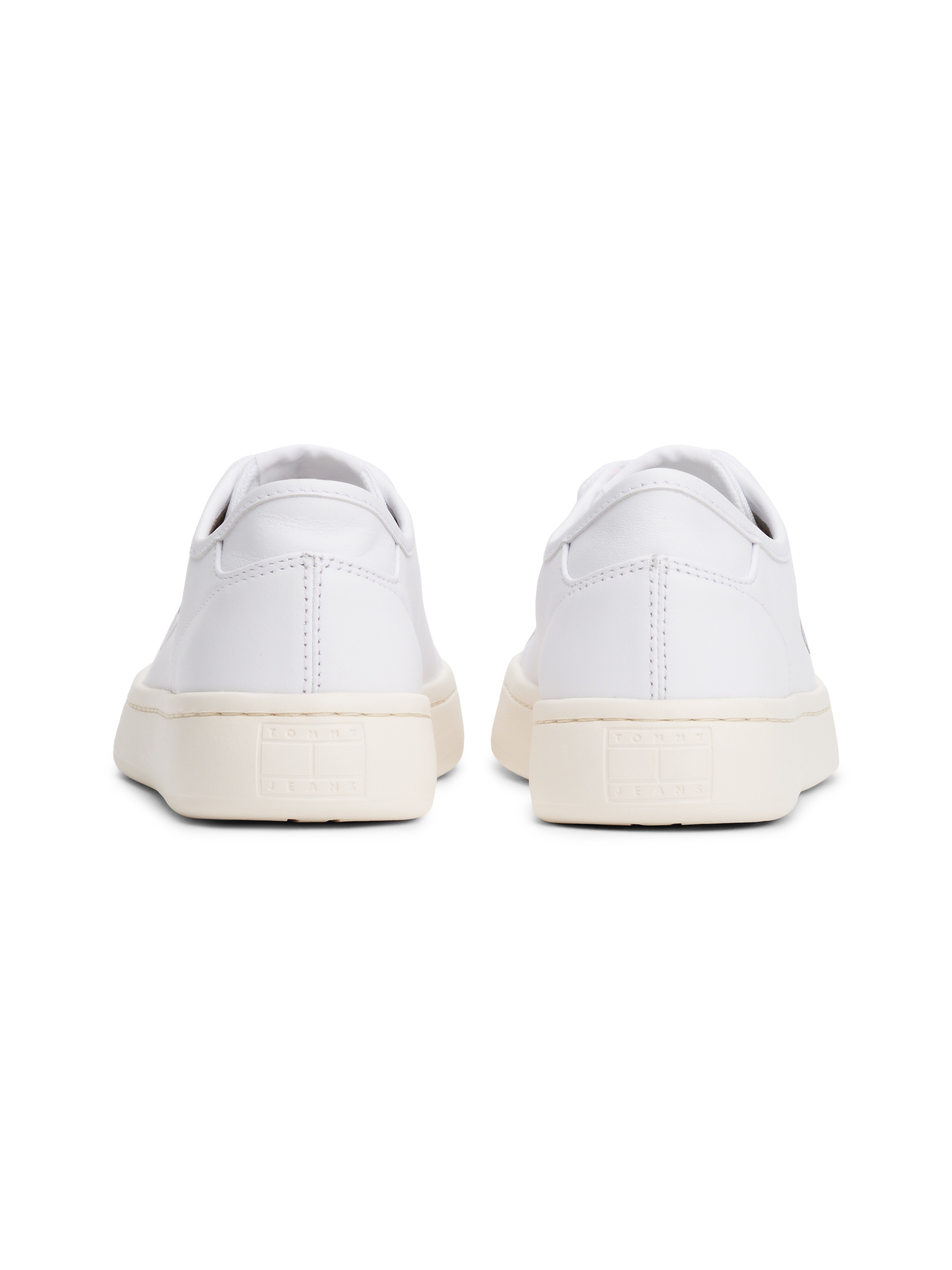 Tommy Jeans Plateausneaker »TJW LIGHTWEIGHT COURT SNEAKER«  , Freizeitschuh, Halbschuh, Schnürschuh mit plakativer Logoflag