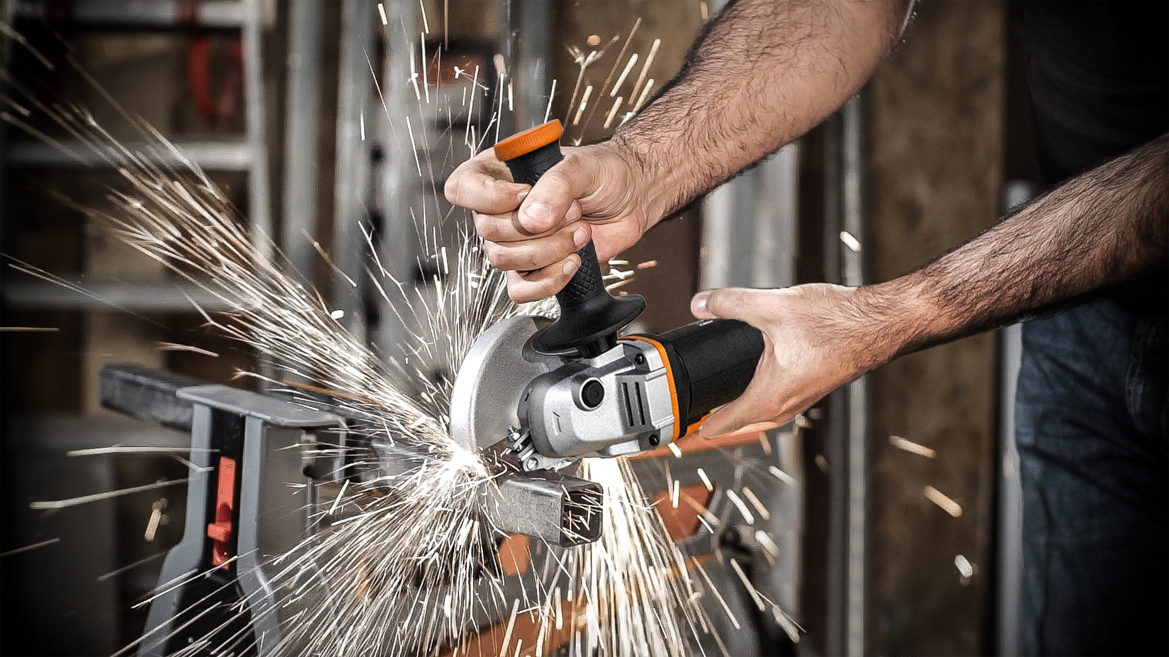Worx Akku-Winkelschleifer »WX800«, ergonomisches Design, inkl. 2 Akkus & Ladegerät