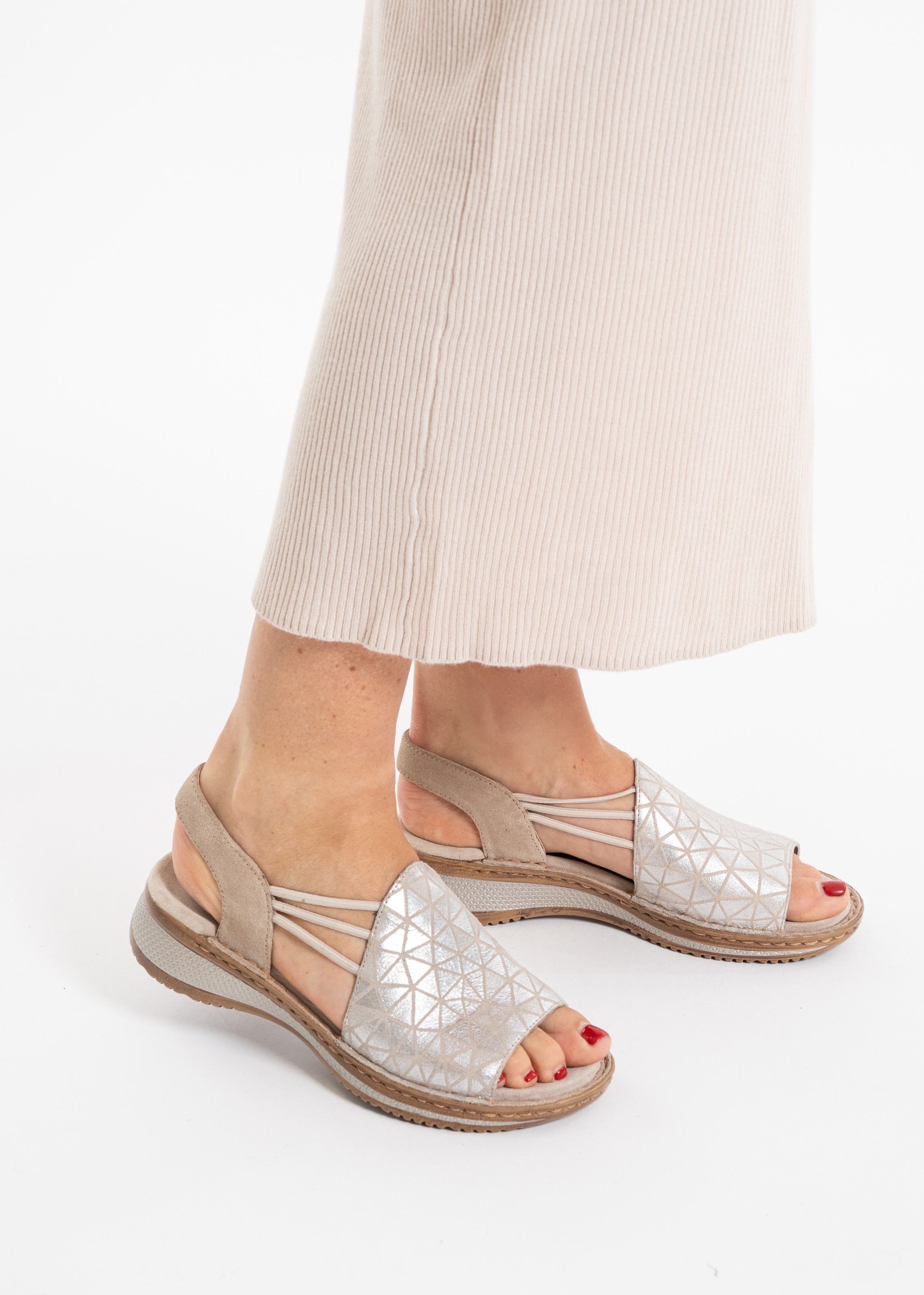 Ara Riemchensandale »HAWAII«, Sommerschuh, Sandalette, Keilabsatz, mit Stretch-Bänder, G-Weite