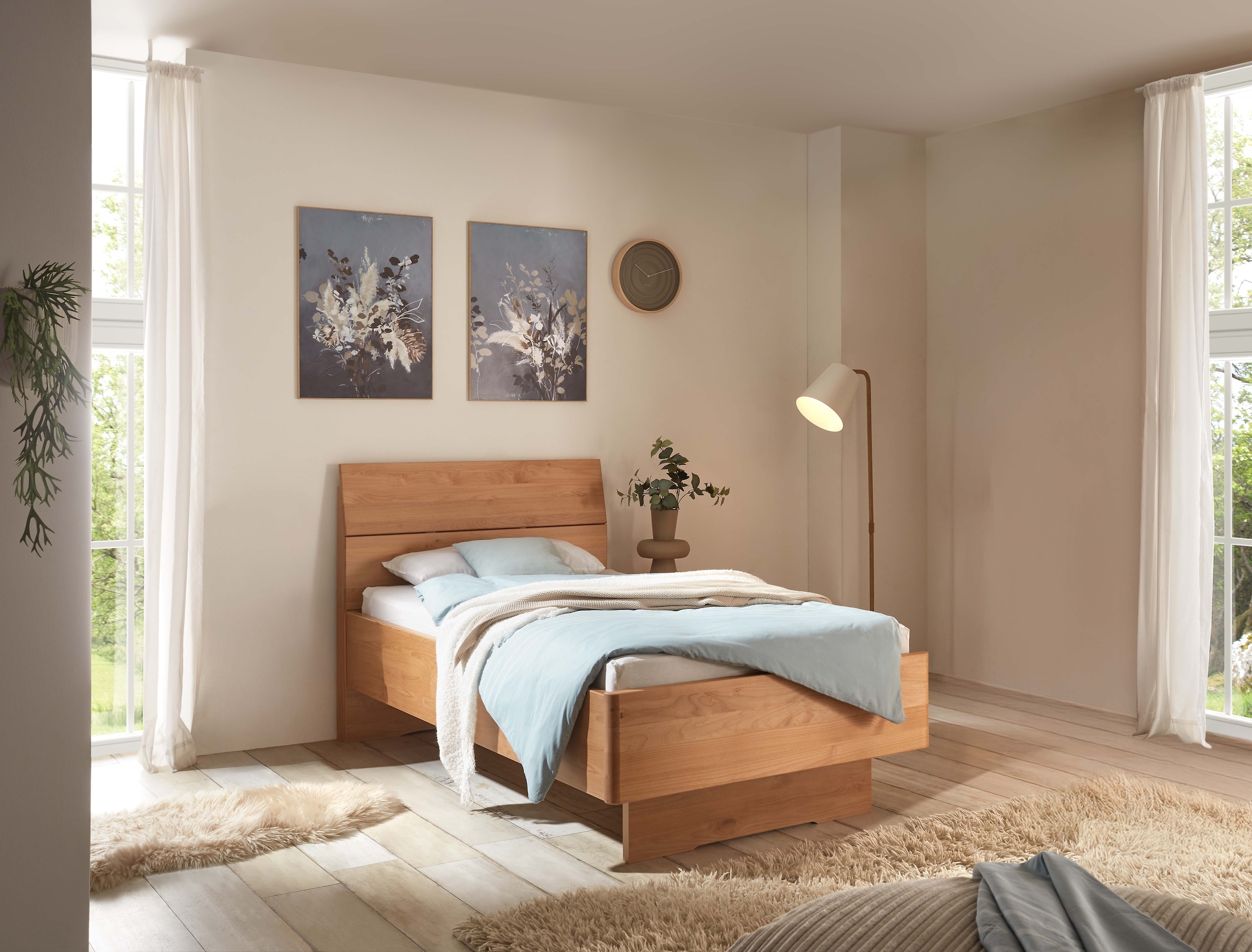 WIEMANN Holzbett »Cardiff, Bettgestell, Bettrahmen, teilmassiv Erle«, (Belastbarkeit 110/220 Kg, 4-fache höhenverstellbar, MADE IN GERMANY), Kopf- und Fußteil aus Massivholz in Erle, verschiedene Größen