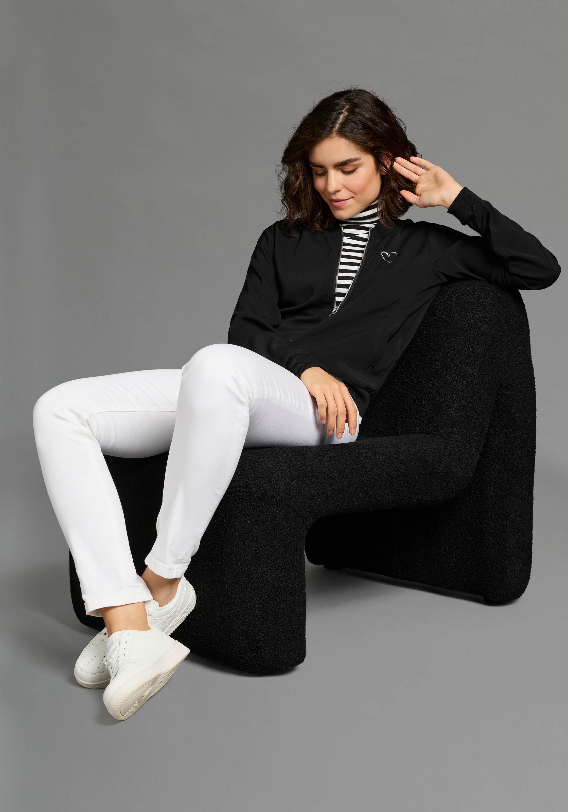 Laura Scott Blouson mit Herz Druck-Applikationen, leichte Übergangsjacken