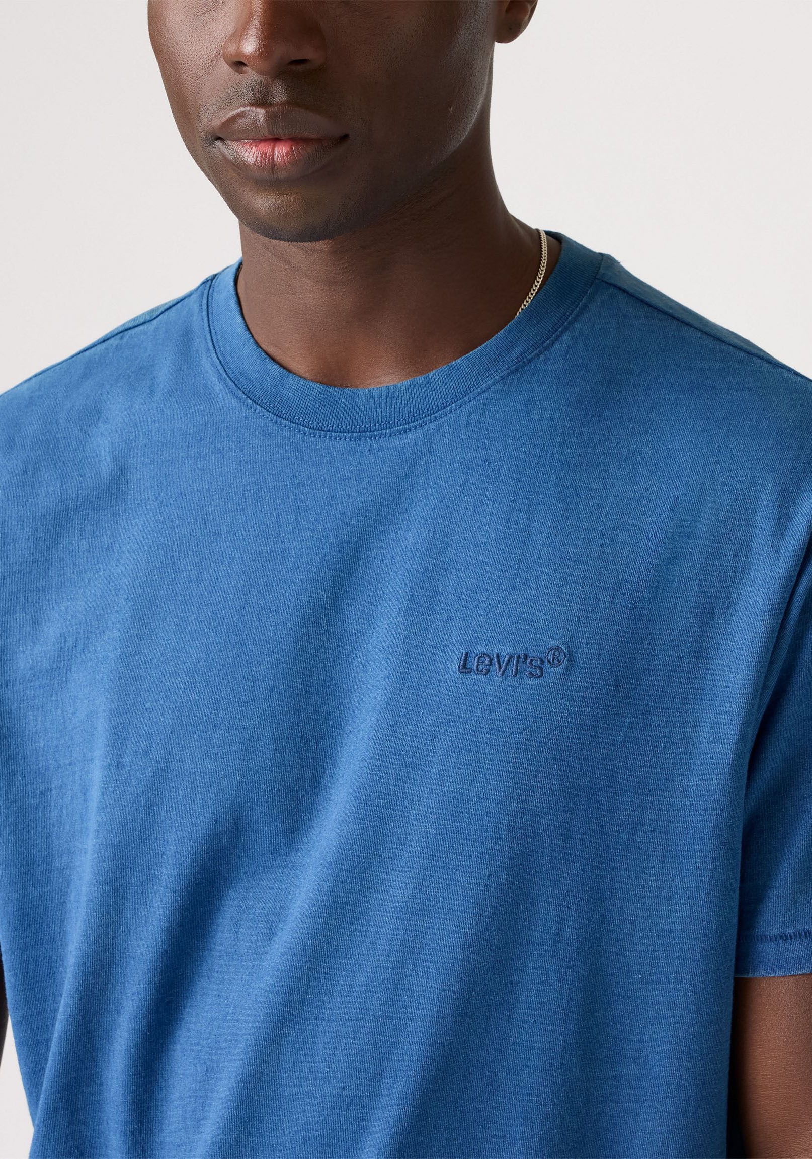 Levi's® Rundhalsshirt »LE RED TAB VINTAGE TEE«, im klassischen Levi's® Design