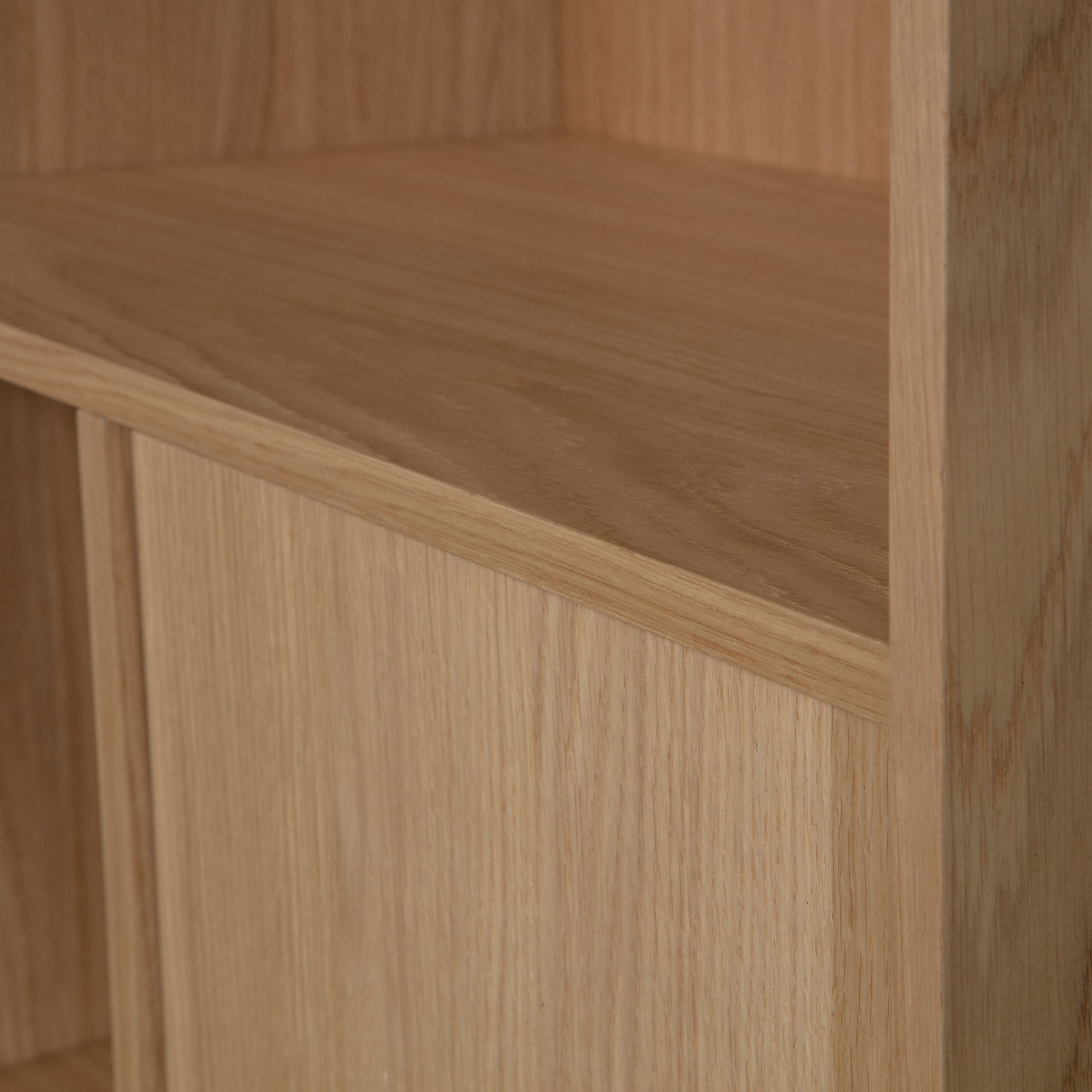 WOOOD Stauraumregal »Modulair mit Push-to-open und FSC® Eichenfurnier B110 x T40 x H199 cm« Vielfältige Fächergrößen, Tragkraft 15 kg pro Einlegeboden