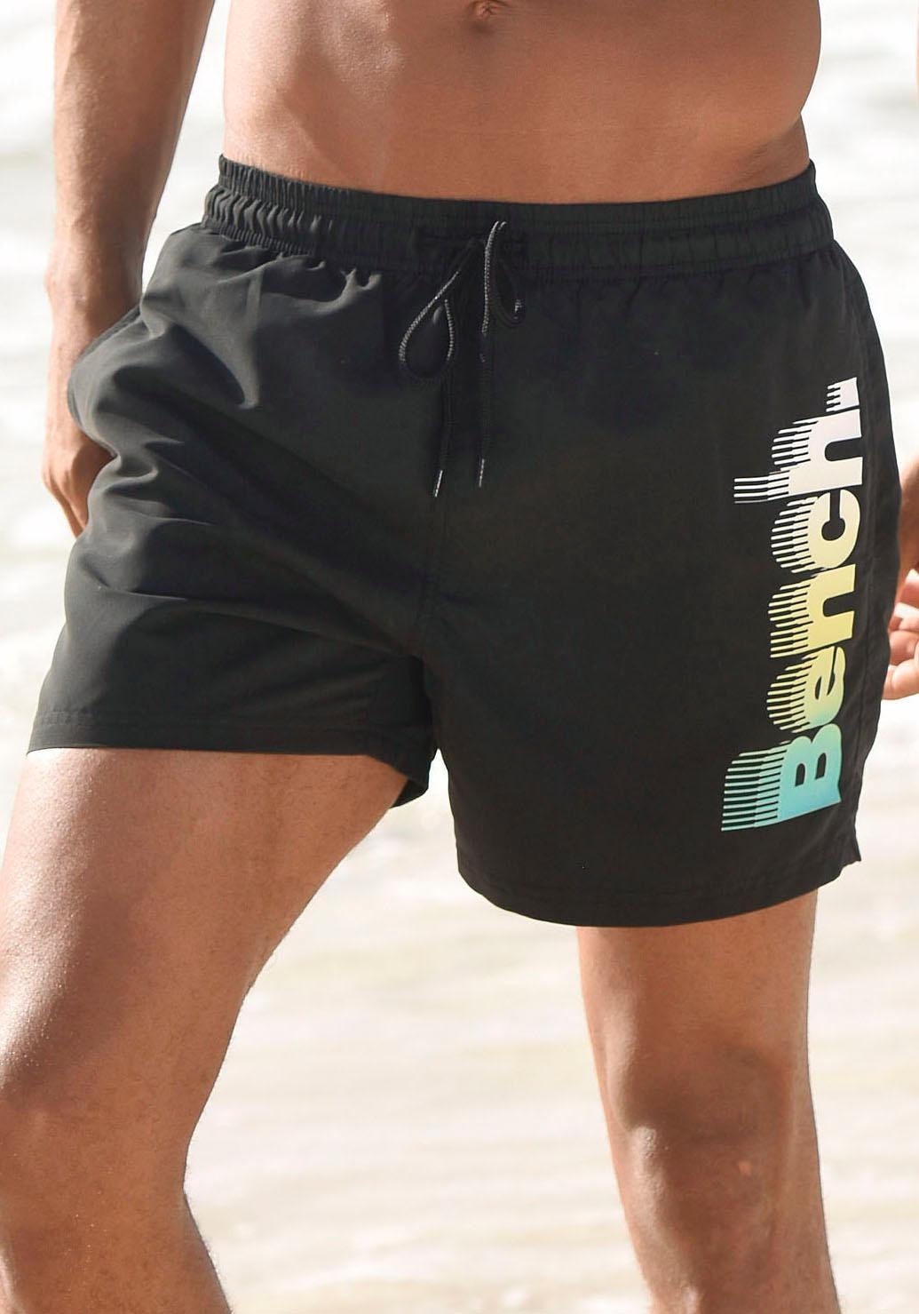 3. Bild von Bench. Badeshorts, mit großem Logo-Aufdruck