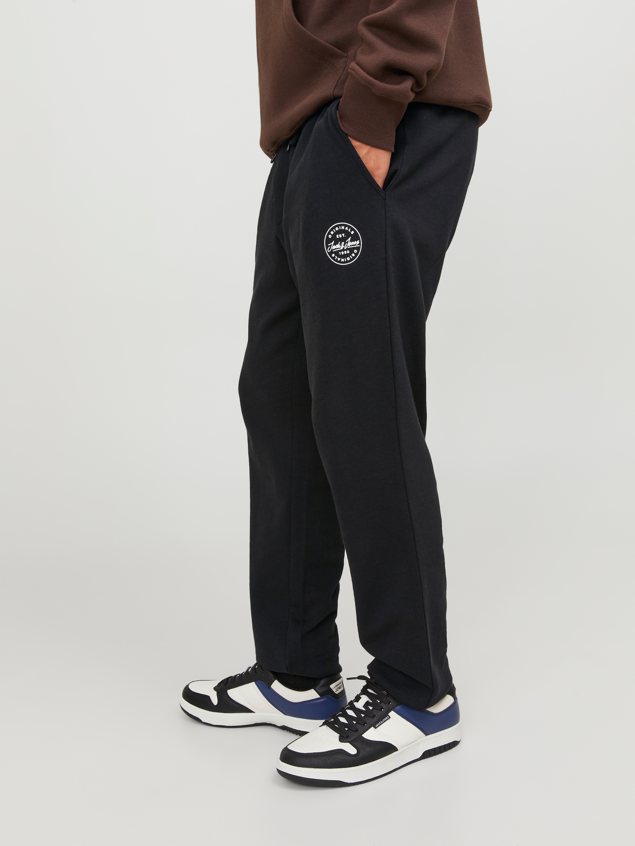 Jack & Jones Sweathose »JPSTGORDON Jogpants mit Kordelzug und bequemem Schnitt«  unifarben, modisch, bequem, Baumwolle
