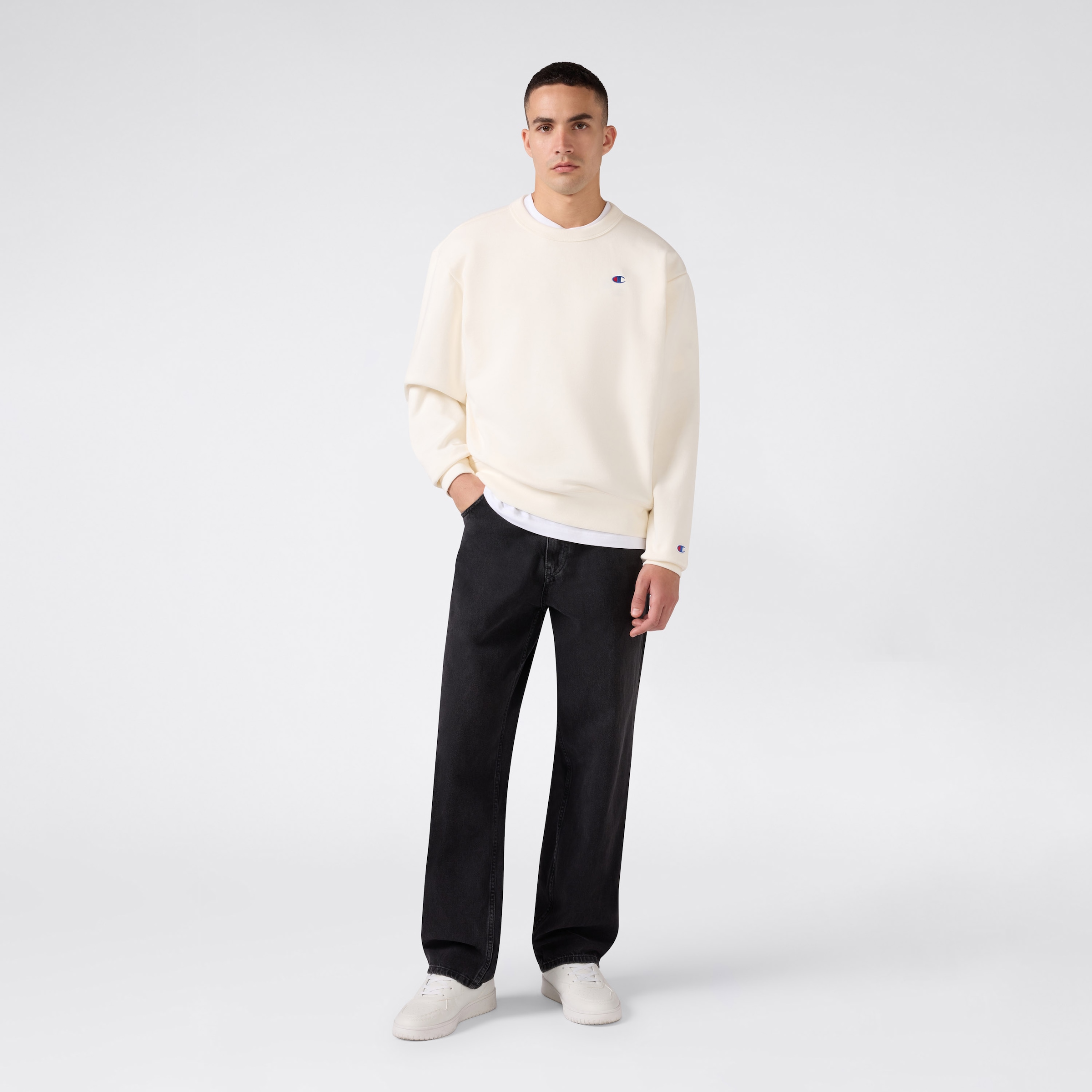 Champion Sweatshirt »SPORTWEAR CREWNECK Relax Fit«, mit Langarm-Design
