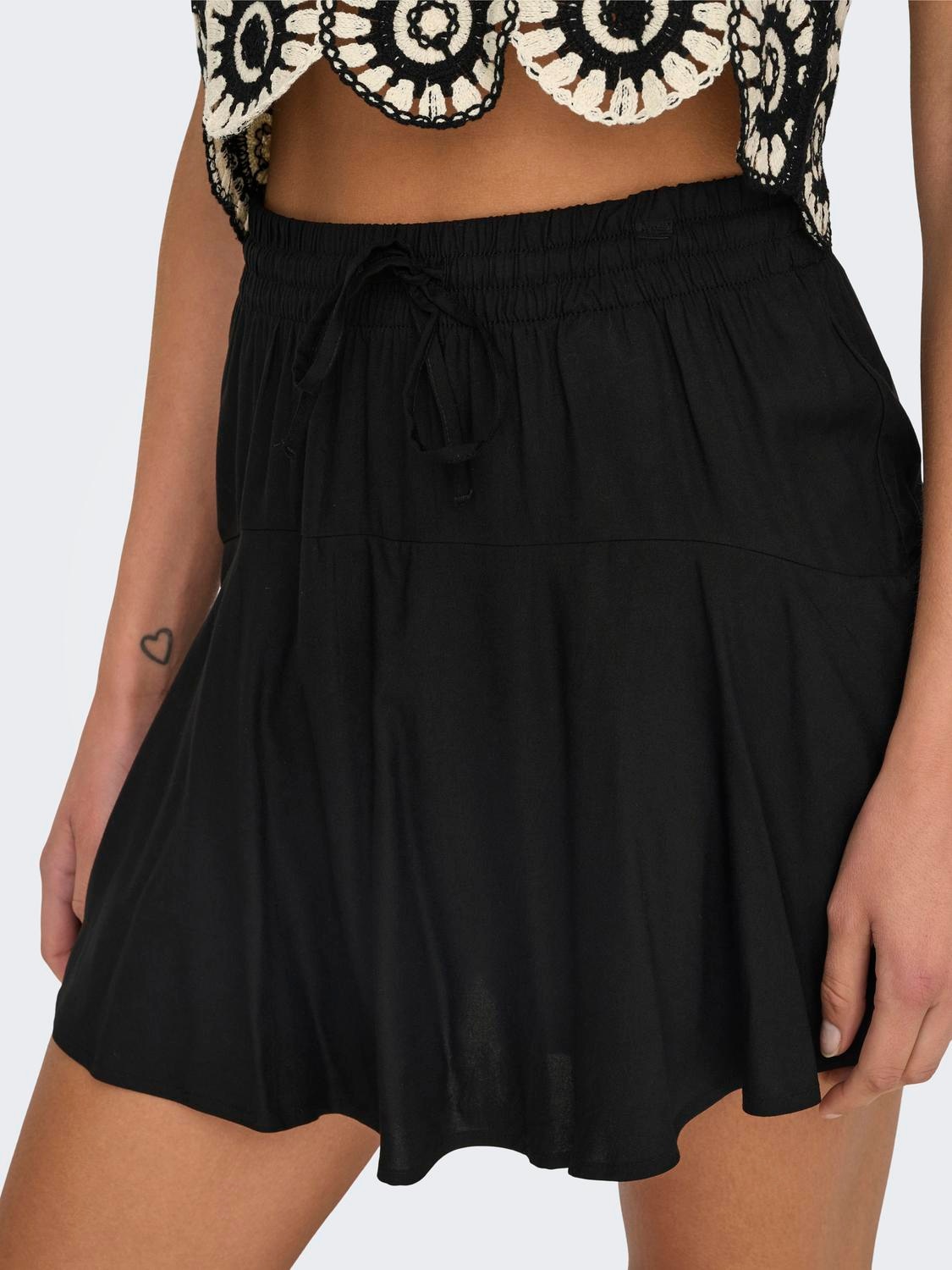ONLY Minirock »ONLNALA LIFE SKORT WVN NOOS« Viskose