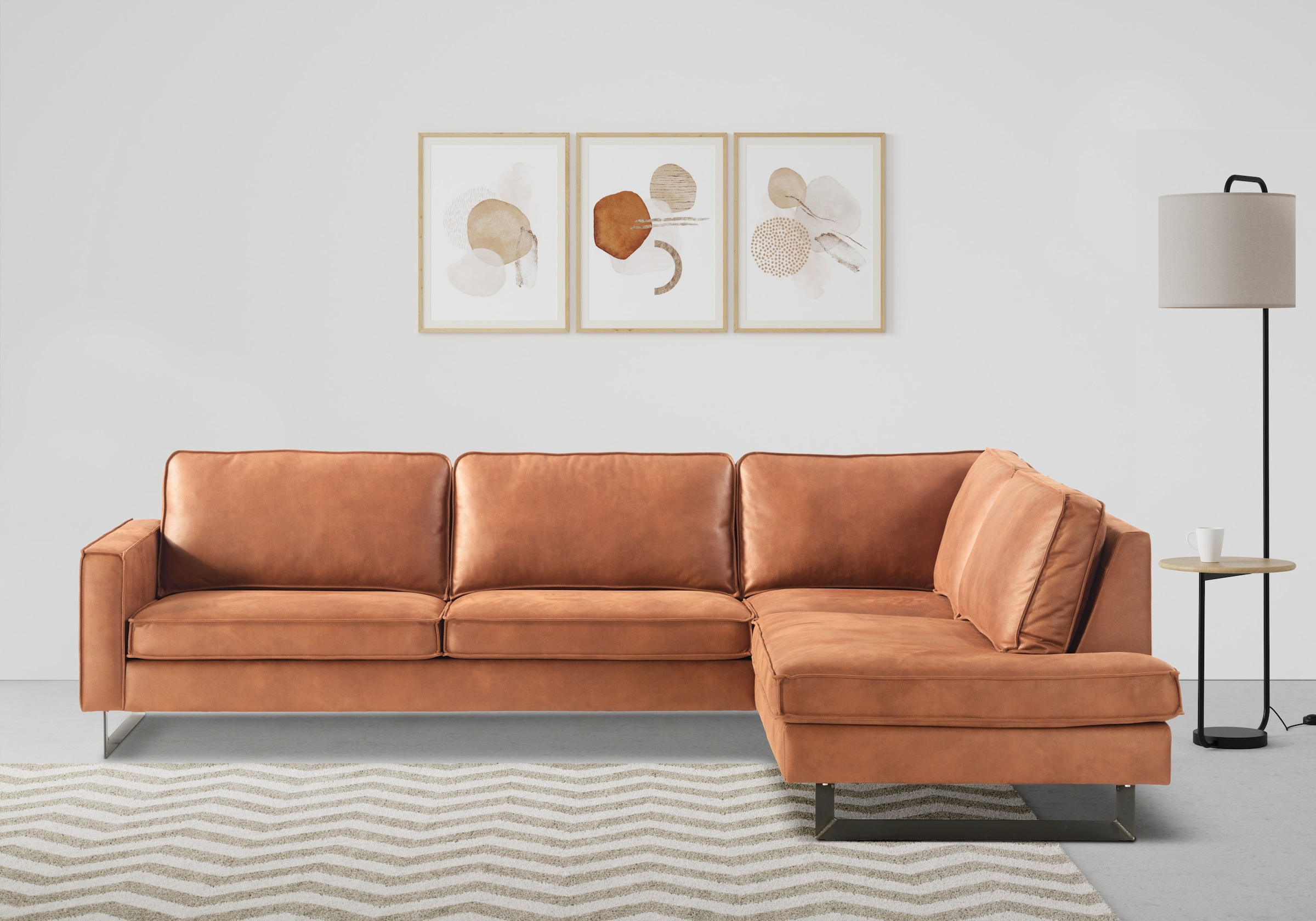 Places of Style Ecksofa »Pinto, 290 cm, Cord, Chenille, Lederoptik, Ottomane links / rechts«, mit Keder, schwarze Metallfüße, Wellenunterfederung