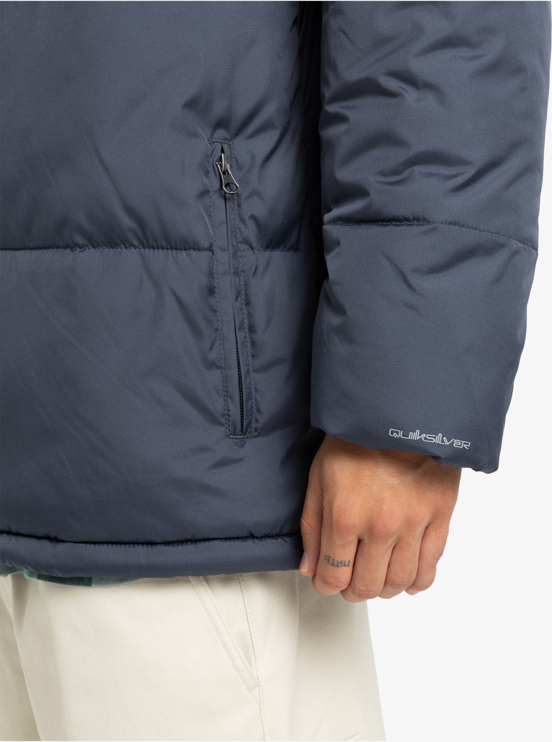 Quiksilver Winterjacke »COLD DAYS« wasserabweisendes Material, aus Polyester, sportlicher Stil