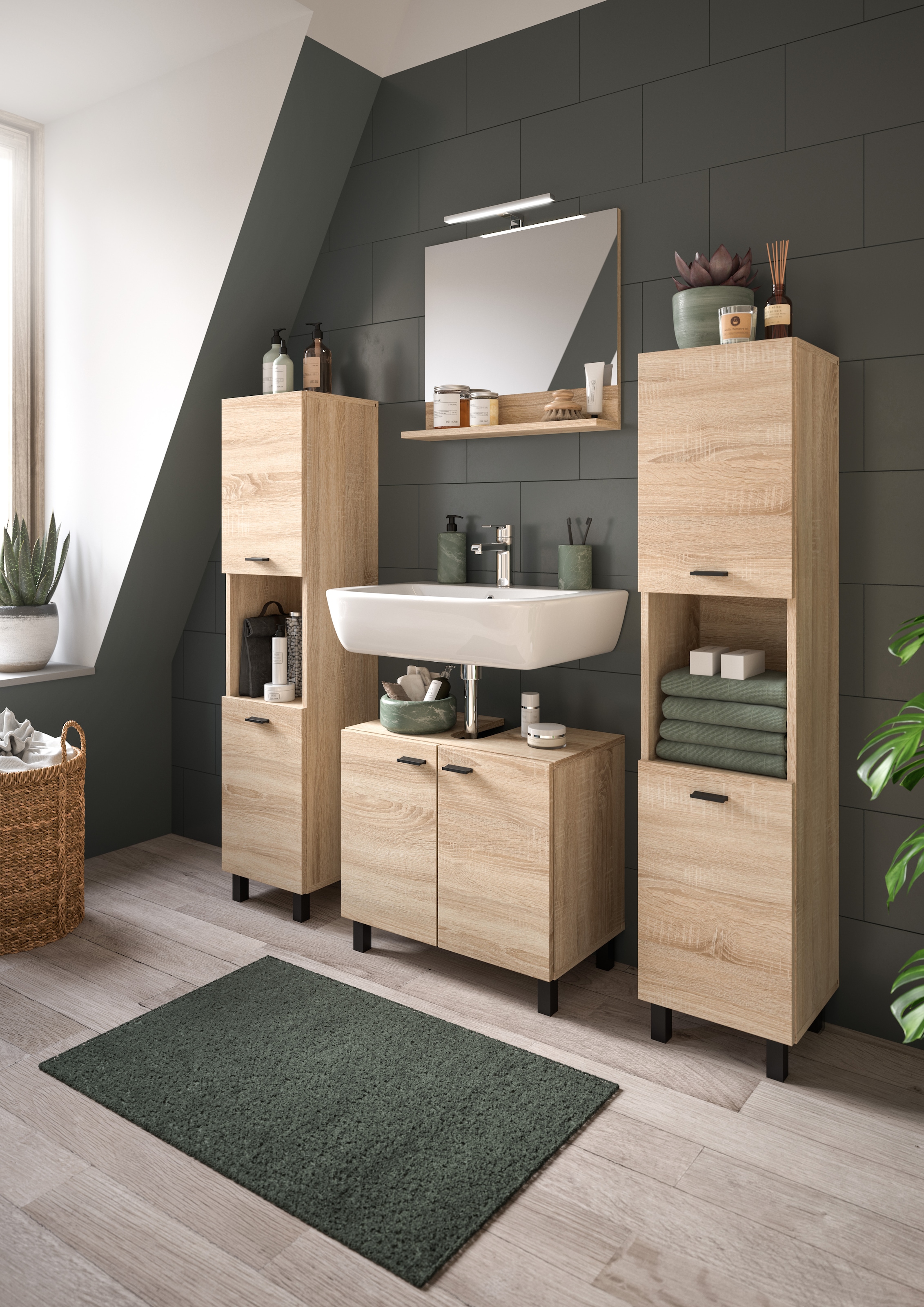 welltime Badmöbel-Set »Tampa, Breite 137cm, 4-teilig«, (4 St.), Waschbeckenunterschrank, Spiegel, Hochschrank