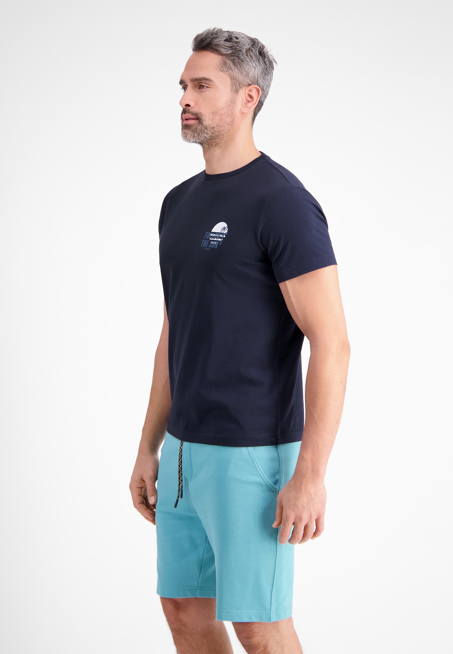 LERROS T-Shirt »LERROS T-Shirt mit Brustprint *Follow the sun*«