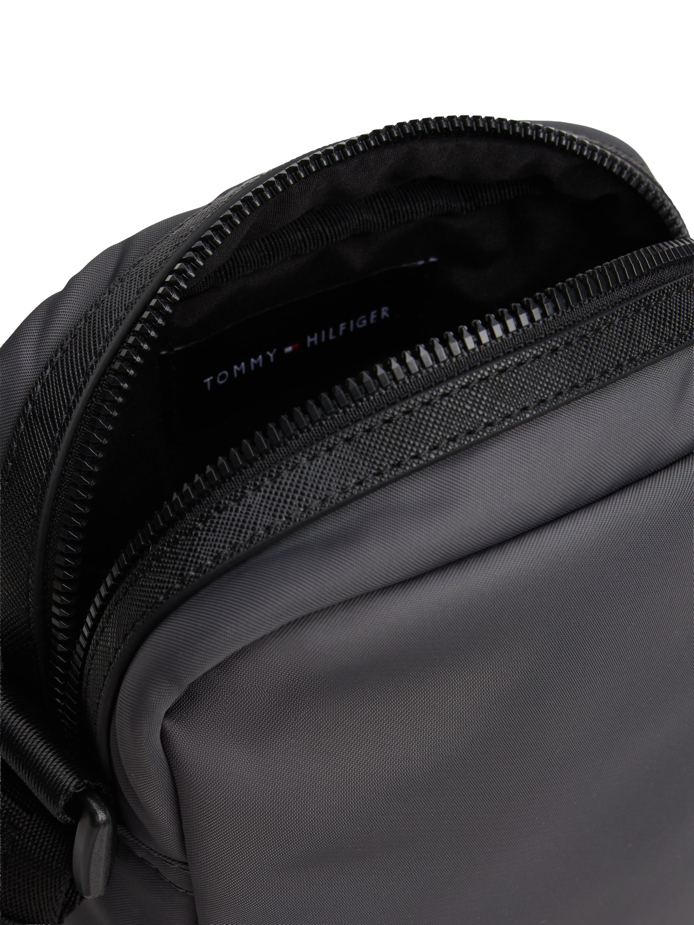 Tommy Hilfiger Umhängetasche »TH REPREVE MINI REPORTER« , Men Schultertasche, Crossbodybag mit Logo-Aufnäher