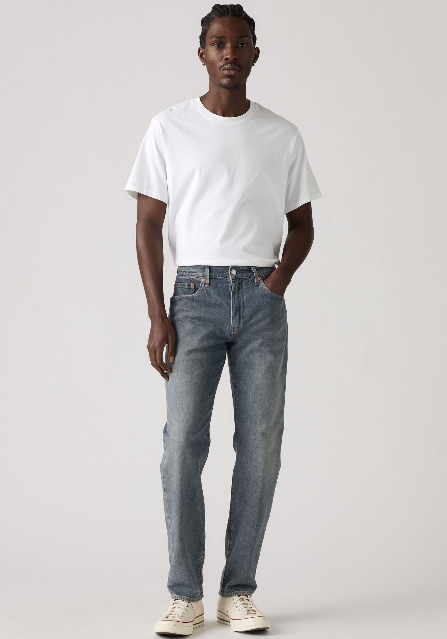 Levi's® Tapered-fit-Jeans »502 TAPER«, in elegantem, modernem Stil