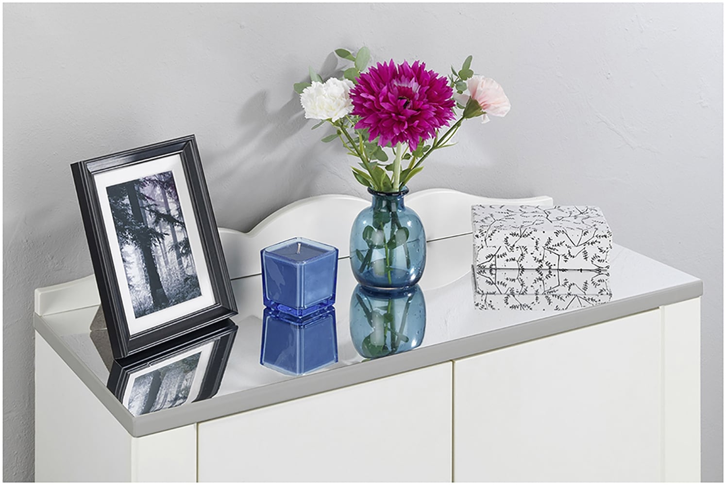 Maximex Dekorationsfolie »Spiegeleffekt-Folie« 150x58 cm, zuschneidbar, selbstklebend, für Wand, Tür oder Schrank