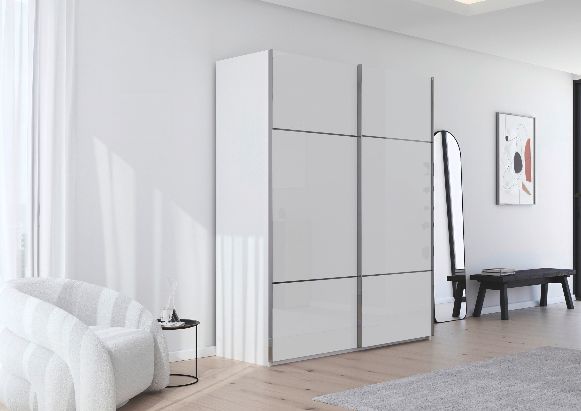 rauch Schwebetürenschrank »Kleiderschrank Schrank Garderobe Schlafzimmerschrank SCALE-TRIO« edle dreigeteilte Front mit 2 Zierleisten Glasfront MADE IN GERMANY