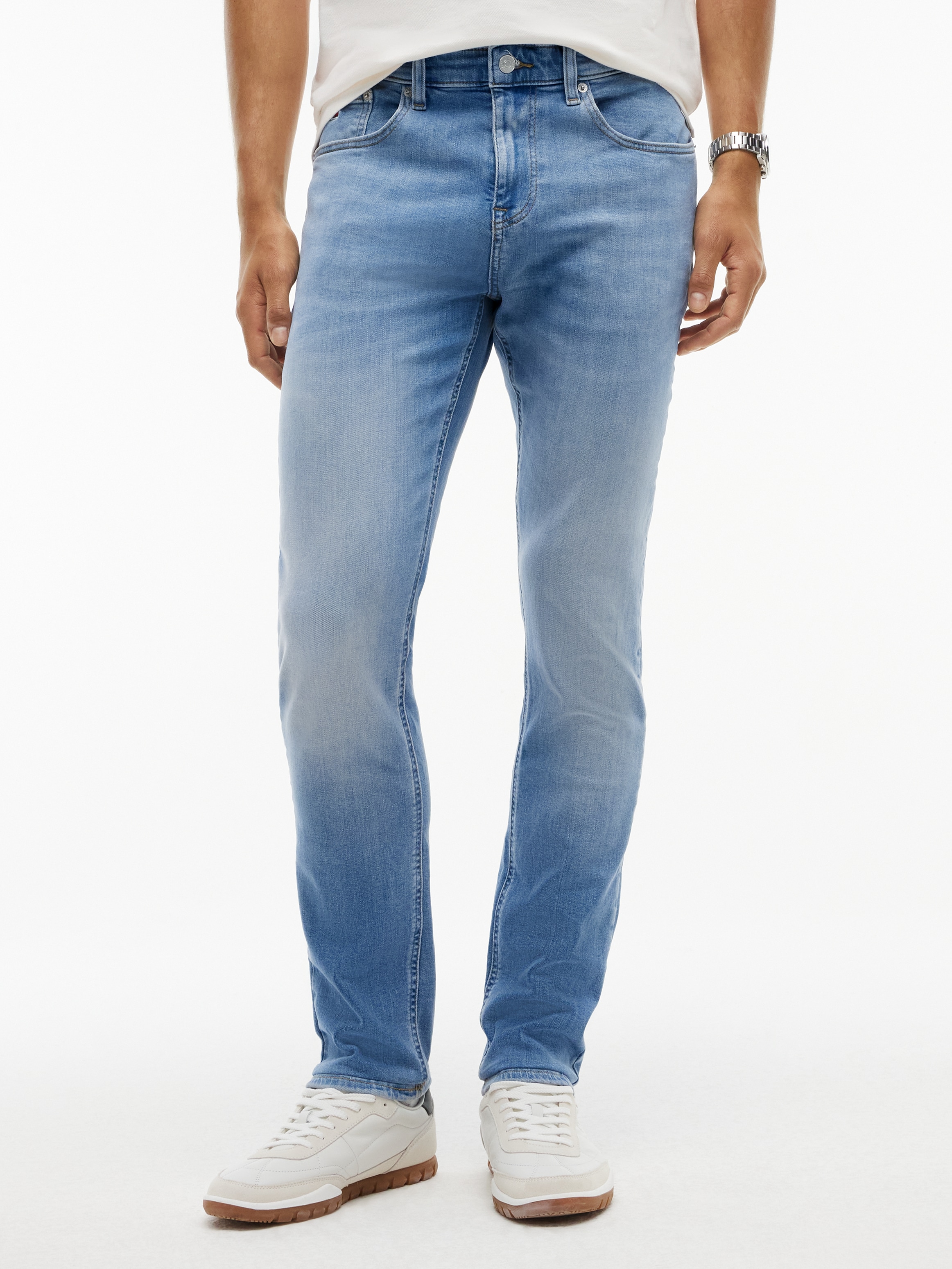 Tommy Jeans »Austin Slim Tapered« zum Knöchel hin schmaler werdende Jeans mit mittlerer Leibhöhe