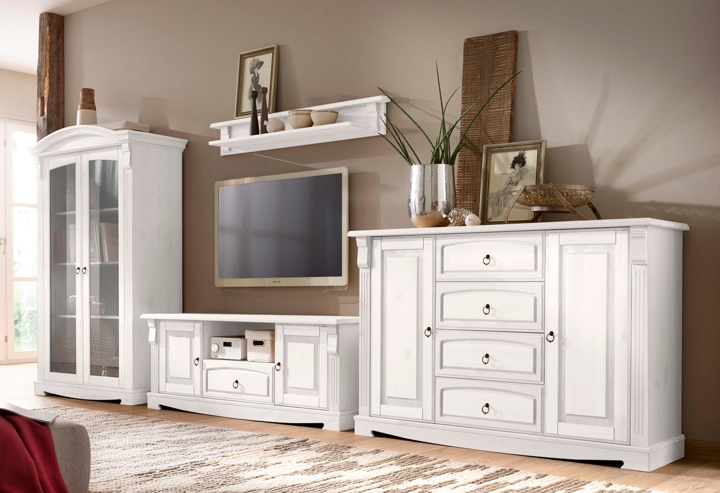 Home affaire Wohnwand »Anna«, (Set, 4 St.), aus massiver Kiefer, FSC®, im romantischen Landhausstil