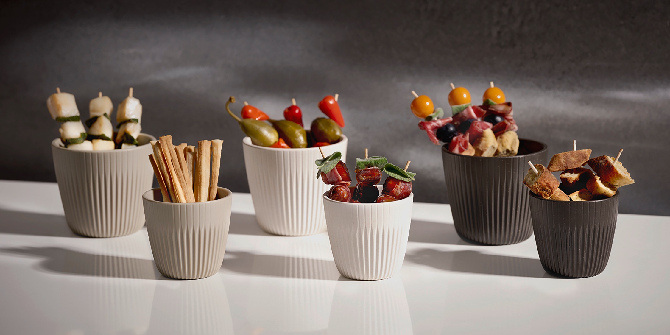 APS Schale »6er Set Dipschälchen "LINEO" Ø 7 cm, Höhe ca. 6,5 cm, 90 ml«, 6 tlg., aus Melamin, ideal für die Präsentation von Dips, Saucen und kleinen Beilagen