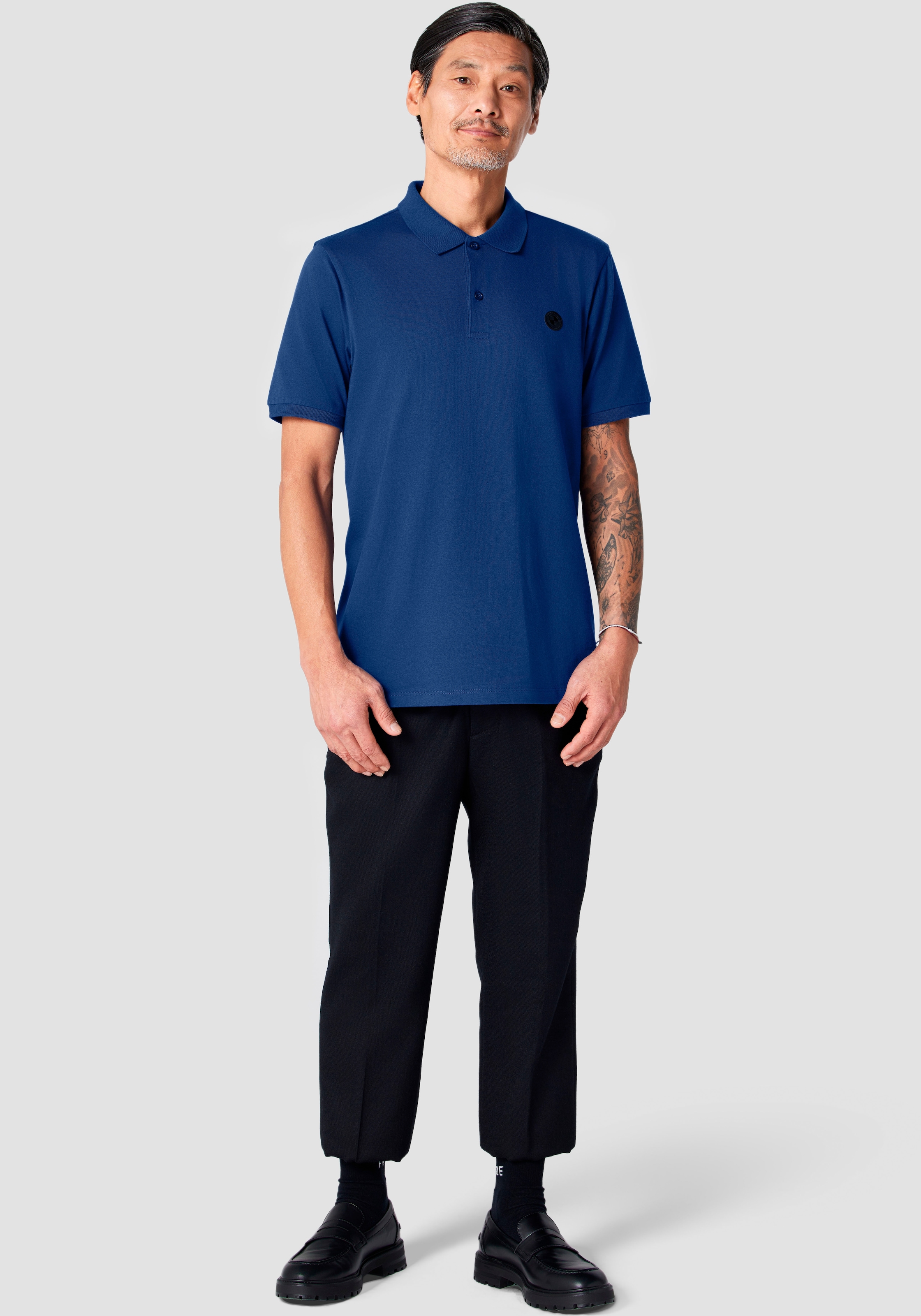 BMW Poloshirt mit Logoprägung auf Brusthöhe