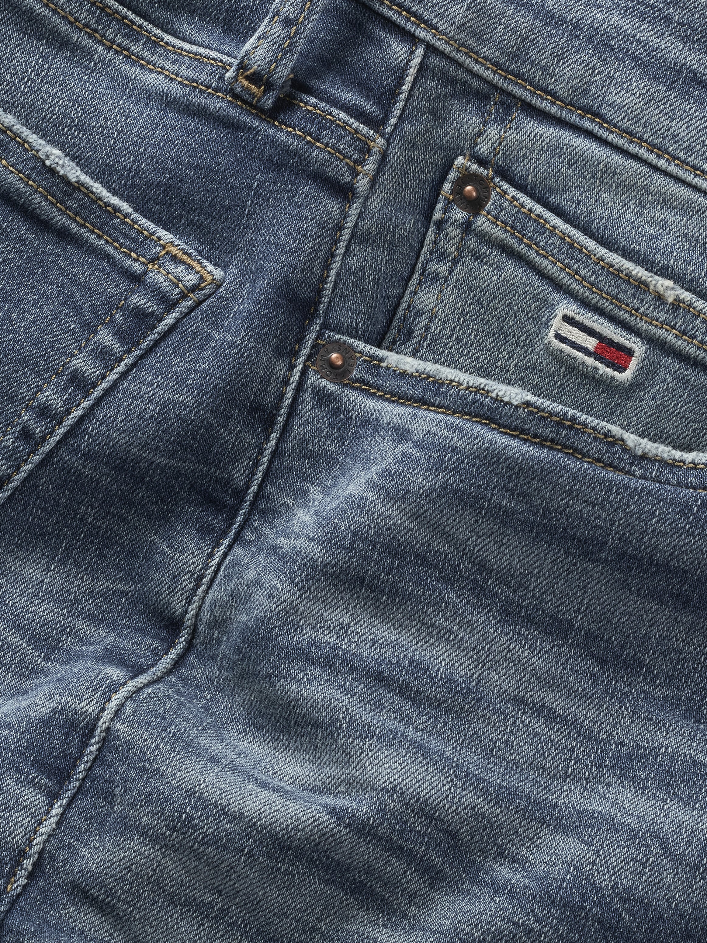 Tommy Jeans Slim-fit-Jeans »RYAN SLIM STRAIGHT«, mit Logoprägung