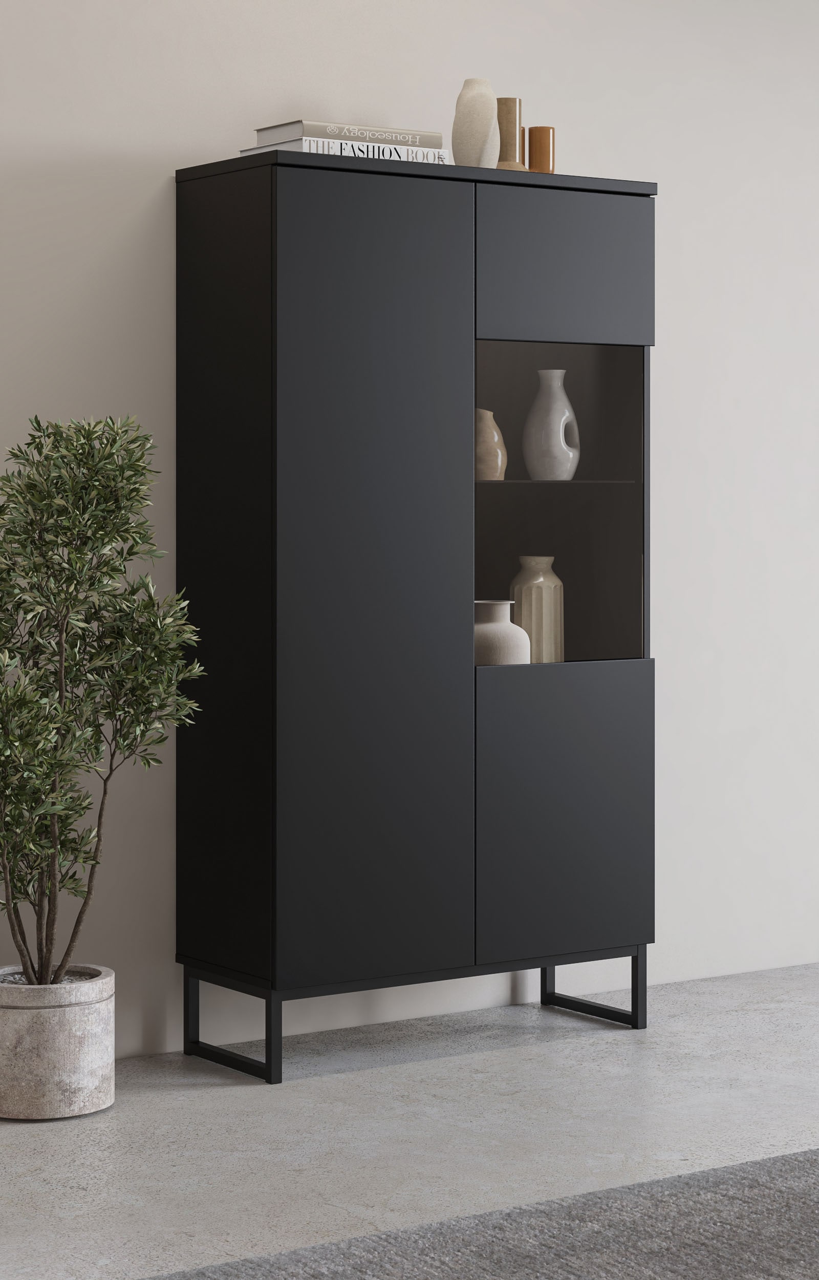 OTTO home Vitrine »Modo II, Breite 80 cm, moderner griffloser Vitrineschrank« Vitrine viel Stauraum, Einlegeböden verstellbar, Glastür, Metallkufen