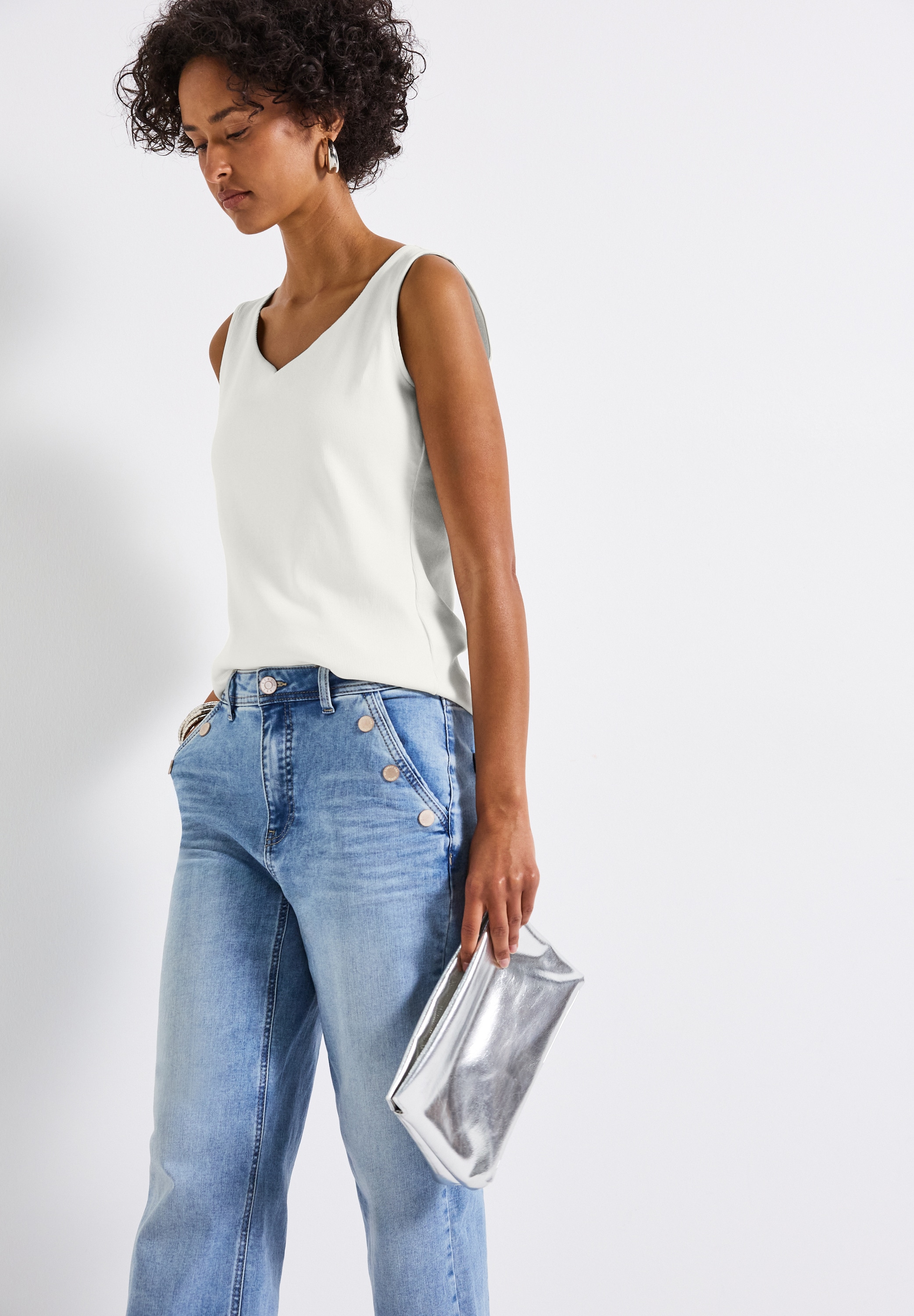 STREET ONE Shirttop »GANIA«, mit Herzausschnitt und Stretch