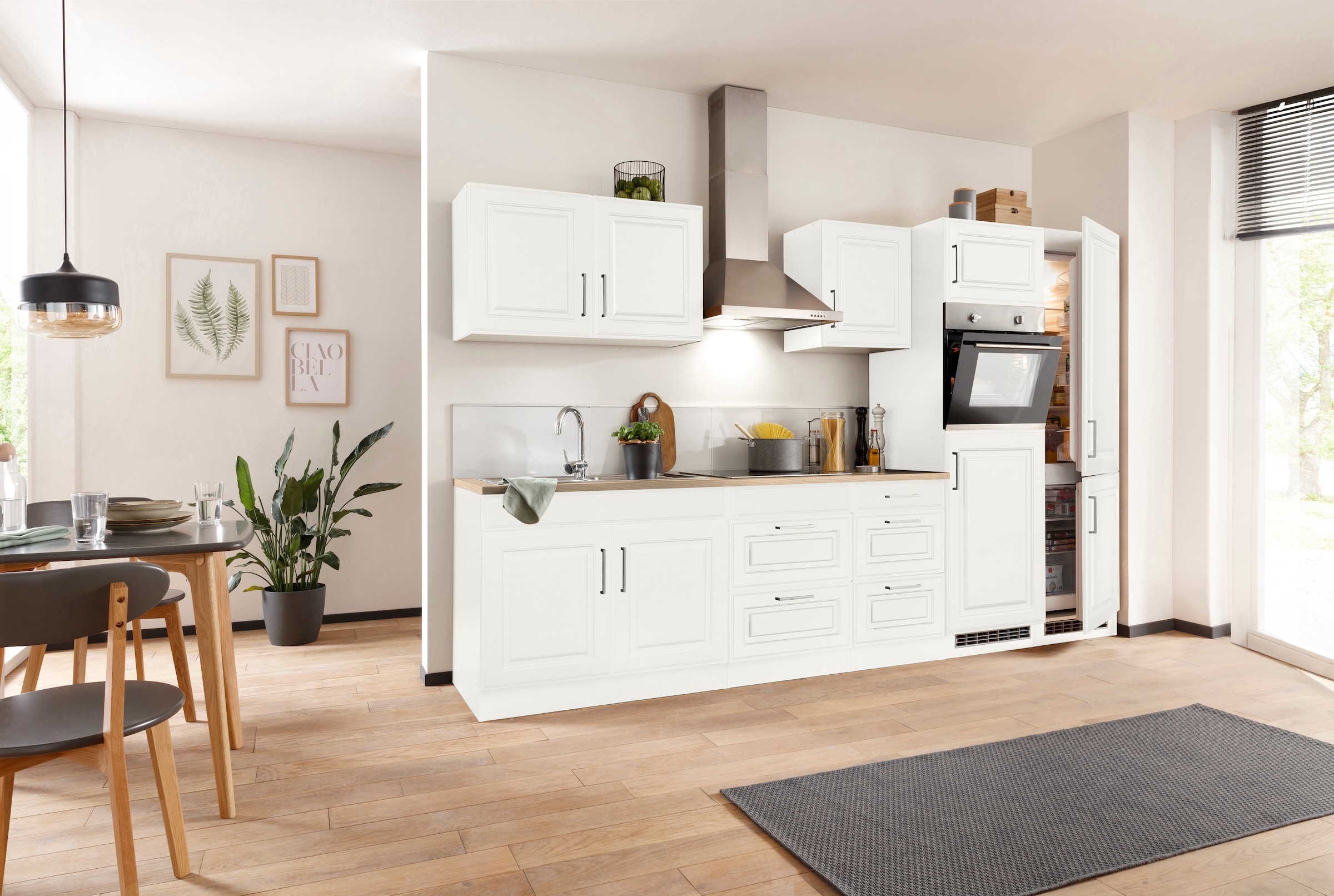 HELD MÖBEL Küchenzeile »Stockholm«, Breite 330 cm, mit hochwertigen MDF Fronten im Landhaus-Stil