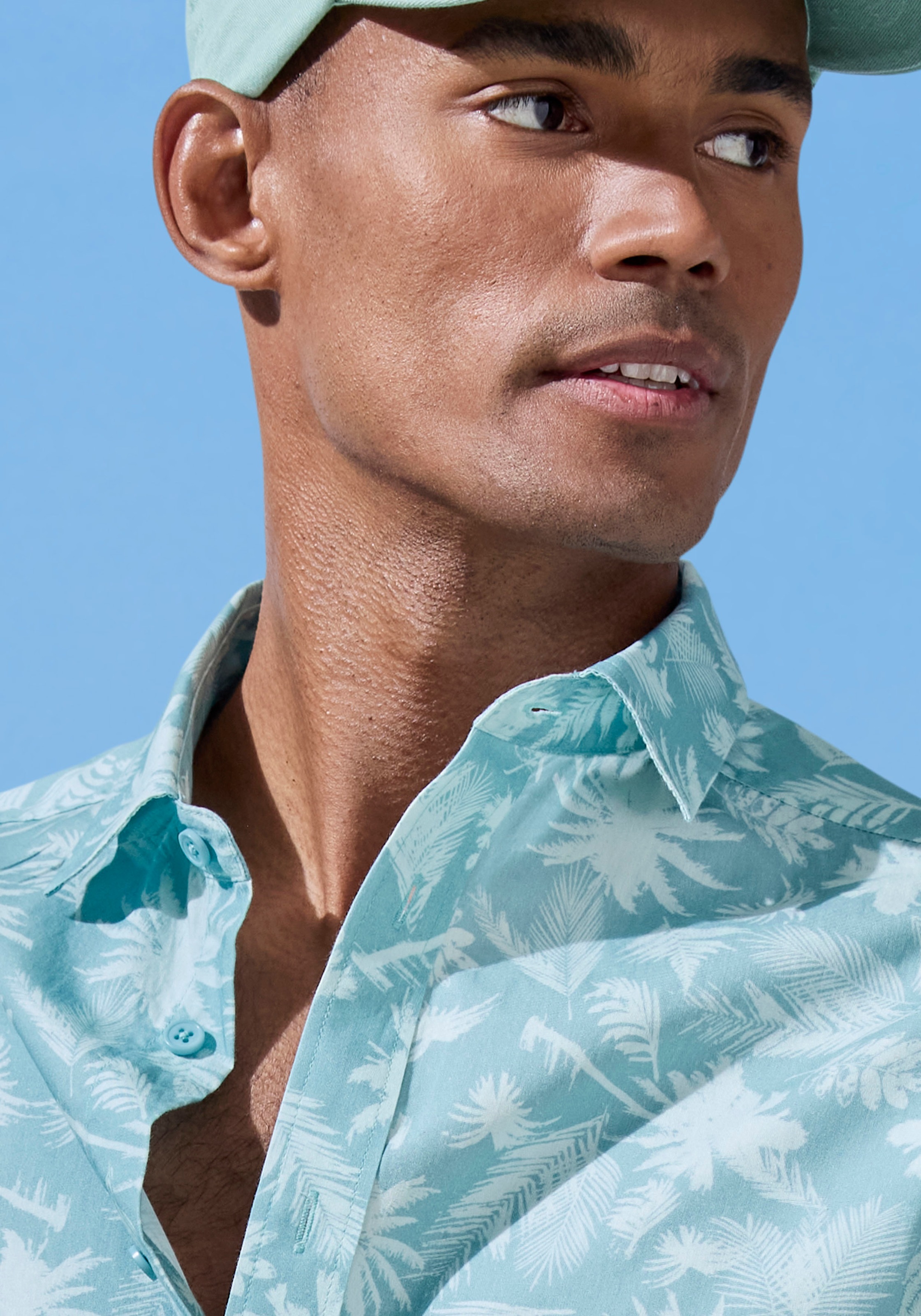 Beachtime Hawaiihemd »Regular fit«, Kurzarm, Freizeithemd mit Palmenprint, reine Baumwolle