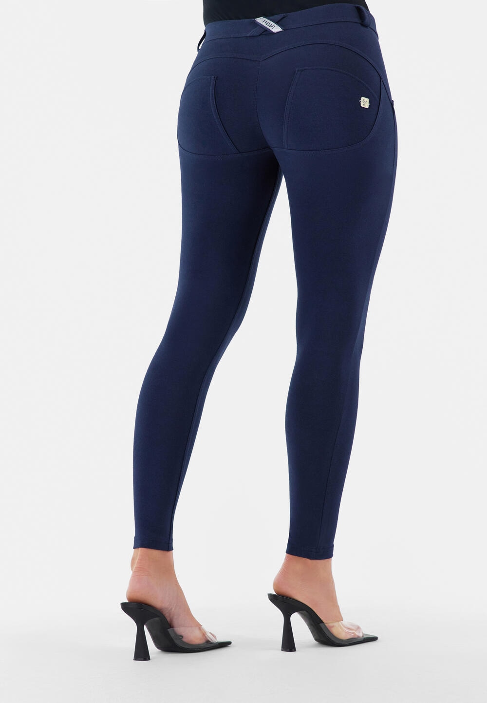 Freddy »WRUP1RC001ORG«  mit Elasthan für die perfekte Passform