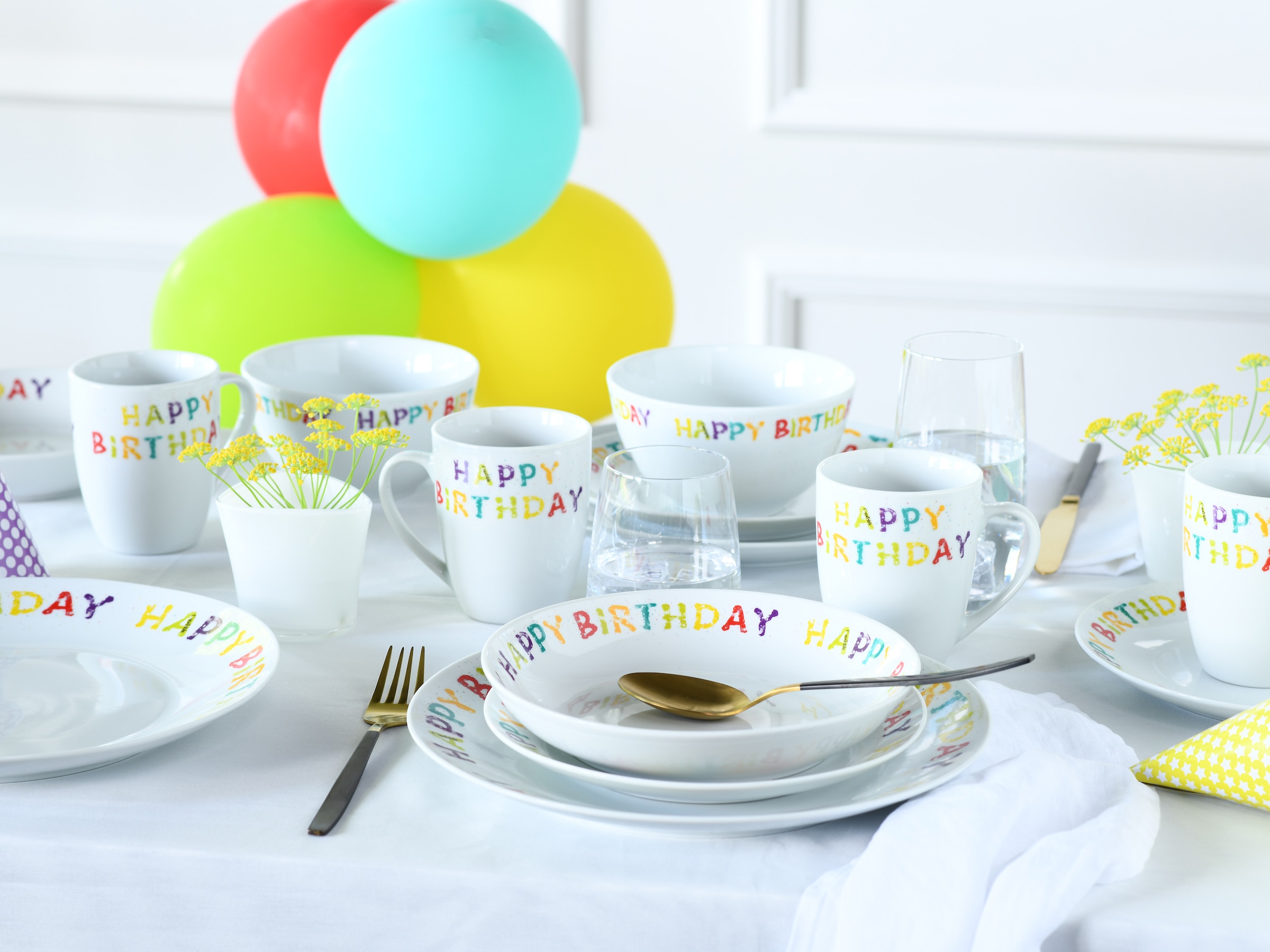 CreaTable Kombiservice »Happy Birthday, Kombi-Service 20-tlg.«, (Set, 20 tlg.), Fröhliches buntes Geschirr, Für alle Geburtstagsfeierlichkeiten