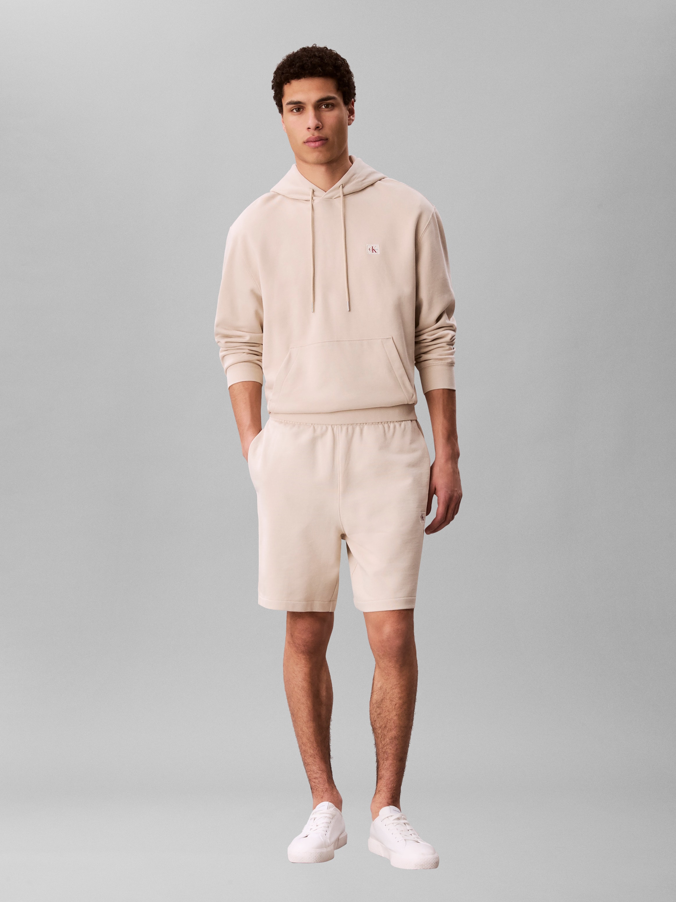 Calvin Klein Jeans Sweatshorts  Regular Fit, Logo-Badge, Seitentaschen