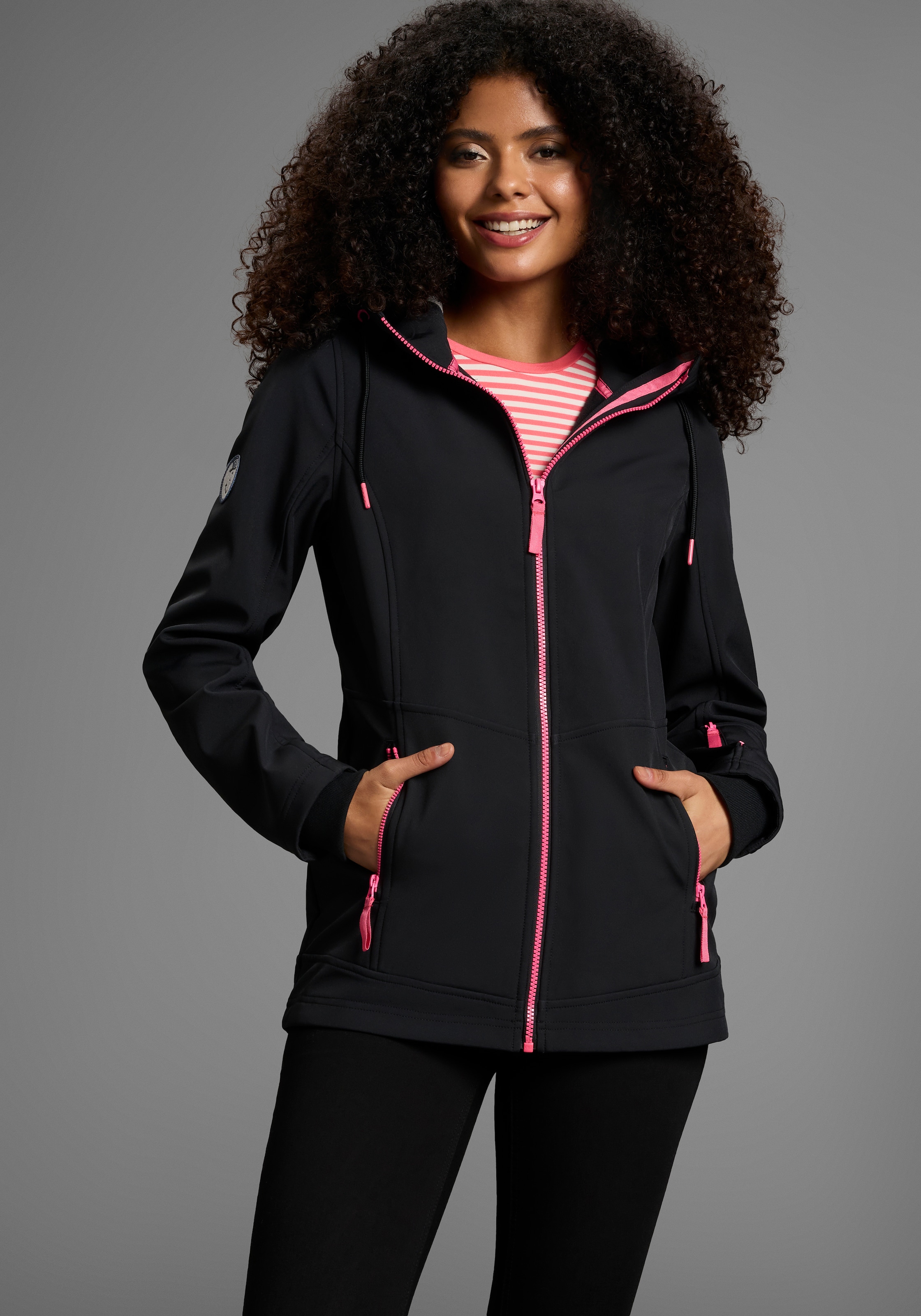 Ocean Sportswear Softshelljacke »aus recyceltem Polyester« mit Kapuze atmungsaktiv,  wasserabweisend,  windabweisend, Übergangsjacke