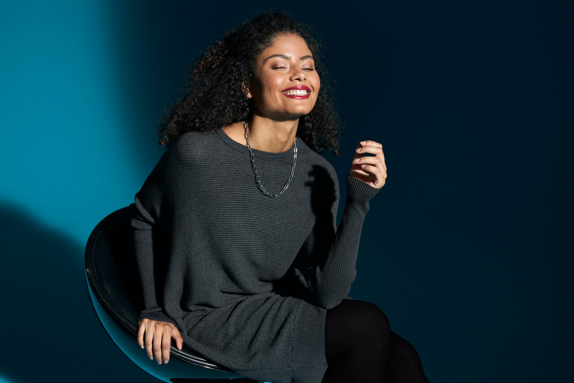 Laura Scott Longpullover, in Oversize