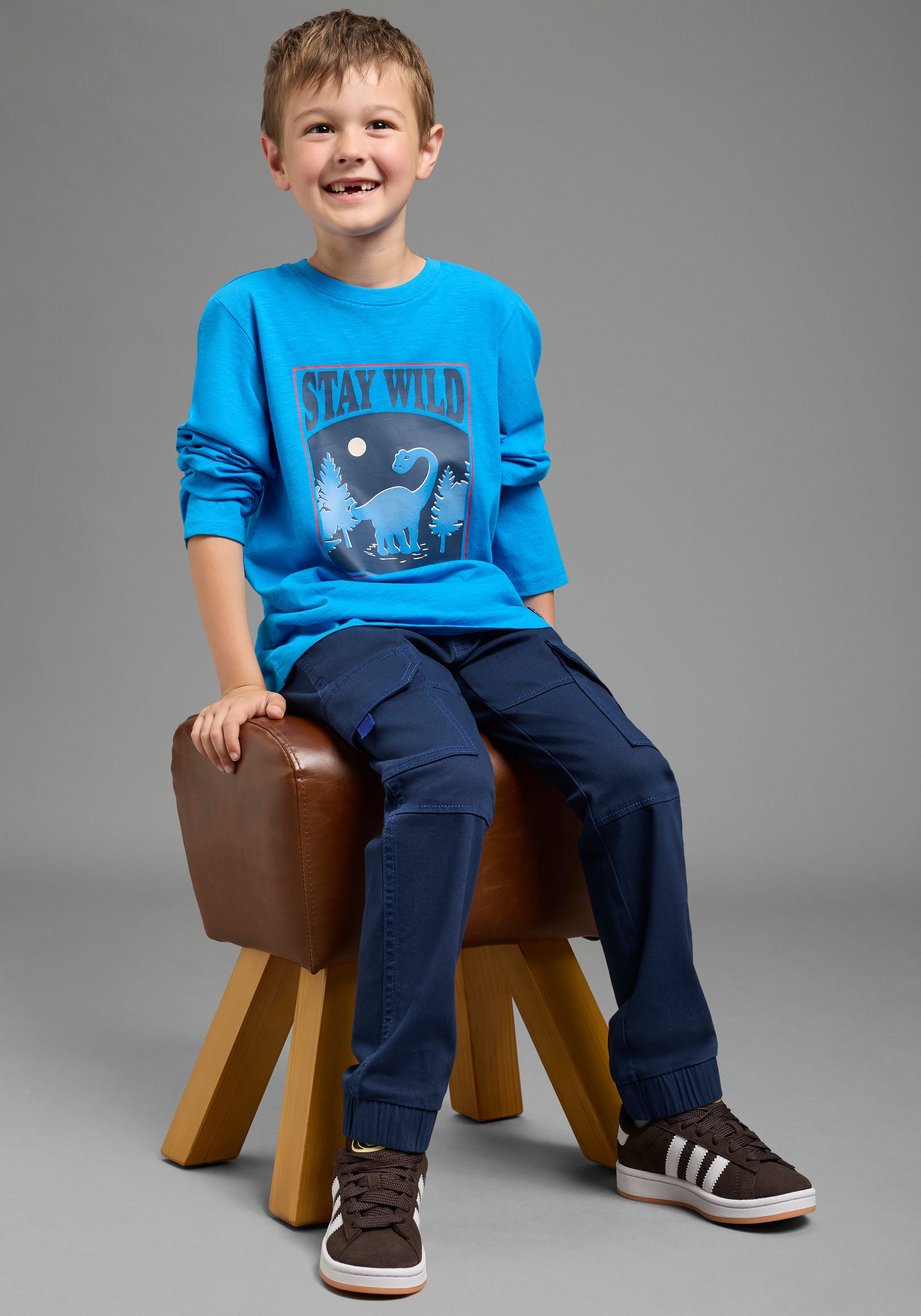 Scout Langarmshirt »Shirt mit coolem Dino-Print, modisches Melangegarn« mit Rundhalsausschnitt, mit Langarm, modischer Basic-Schnitt