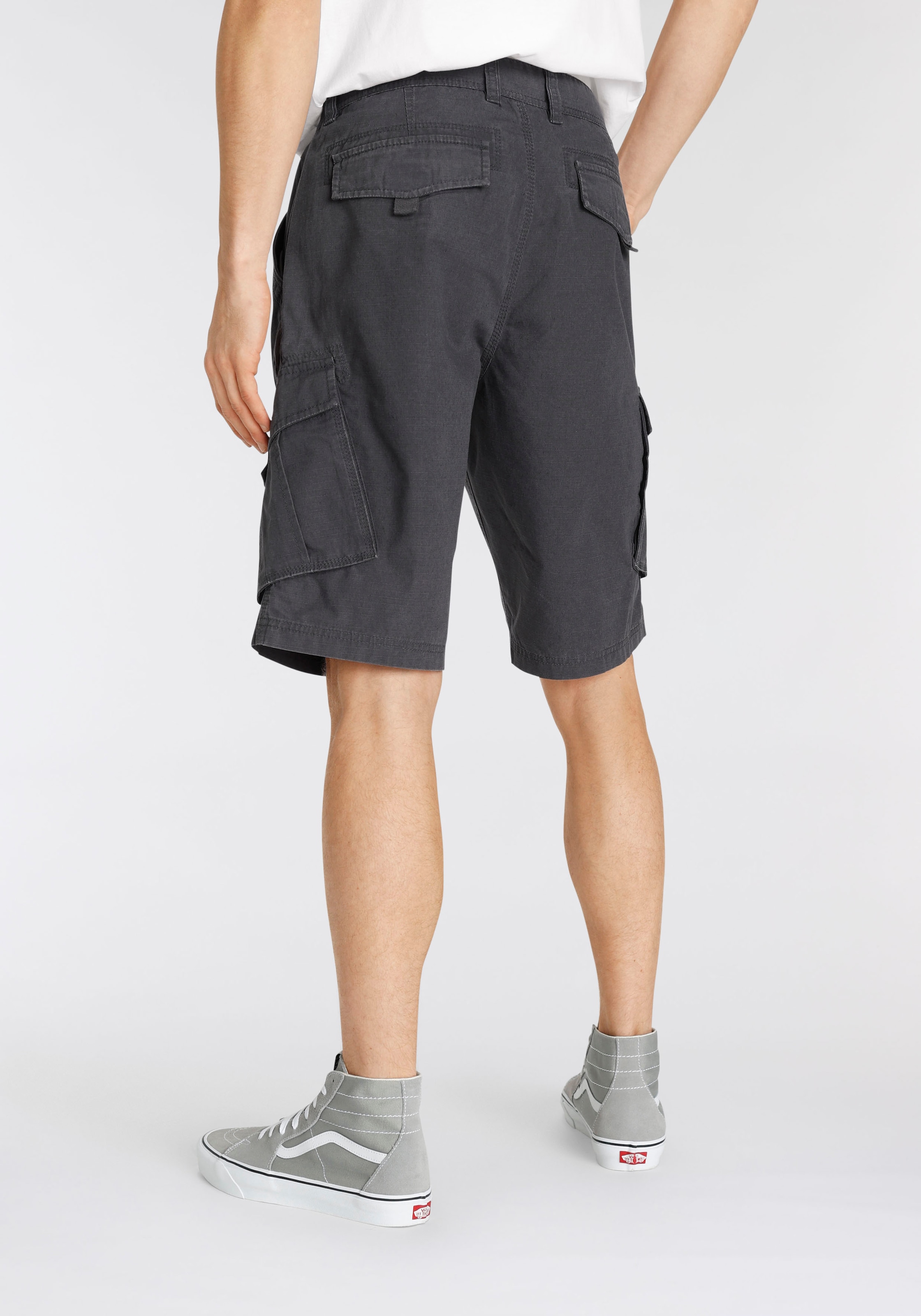 AJC Cargoshorts  aus strukturiertem Web