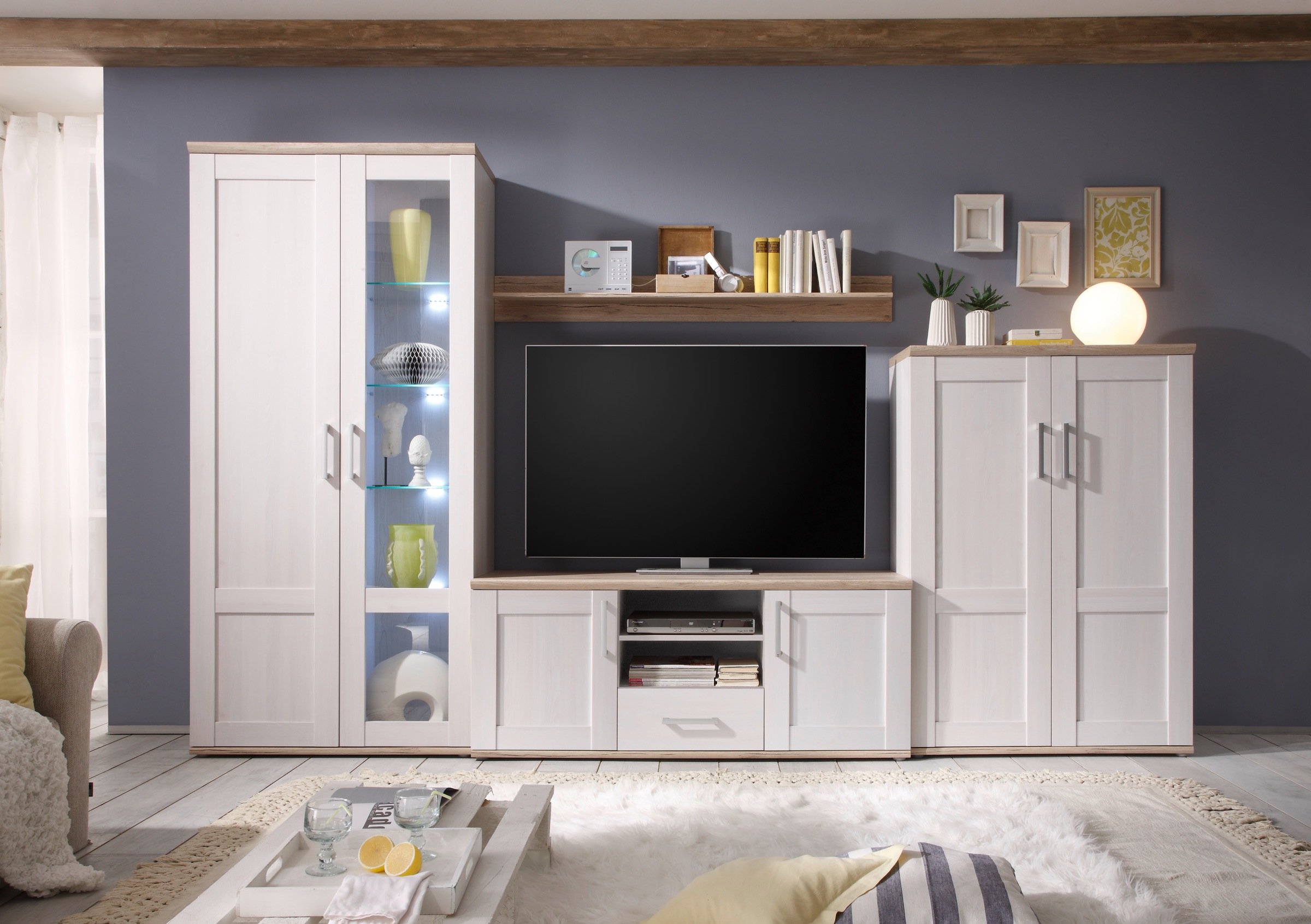 HBZ Wohnwand »Romance Landhaustil inkl. LED-Beleuchtung,BxHxT 329x200x50 cm günstig online kaufen