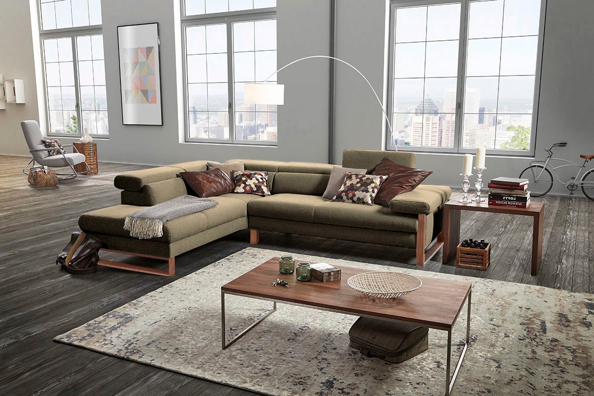 W.SCHILLIG Ecksofa »finn, Designsofa mit tollem Sitzkomfort, bequem, L-Form«, German Design Award 2016, Fußgestell Nussbaum natur, Breite 281 cm