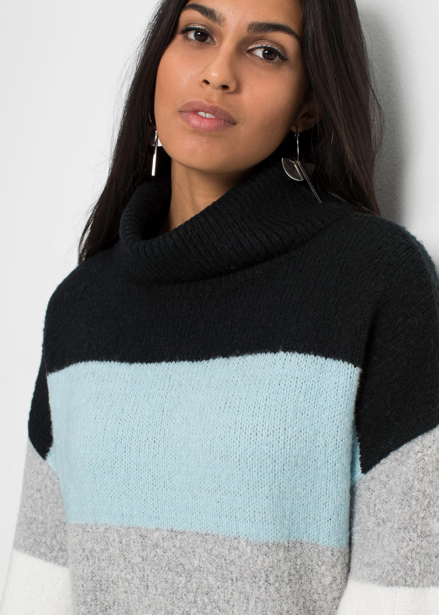 bonprix Longpullover »Long-Pullover« aus Polyacryl, Polyester und Elasthan, mit Rollkragen