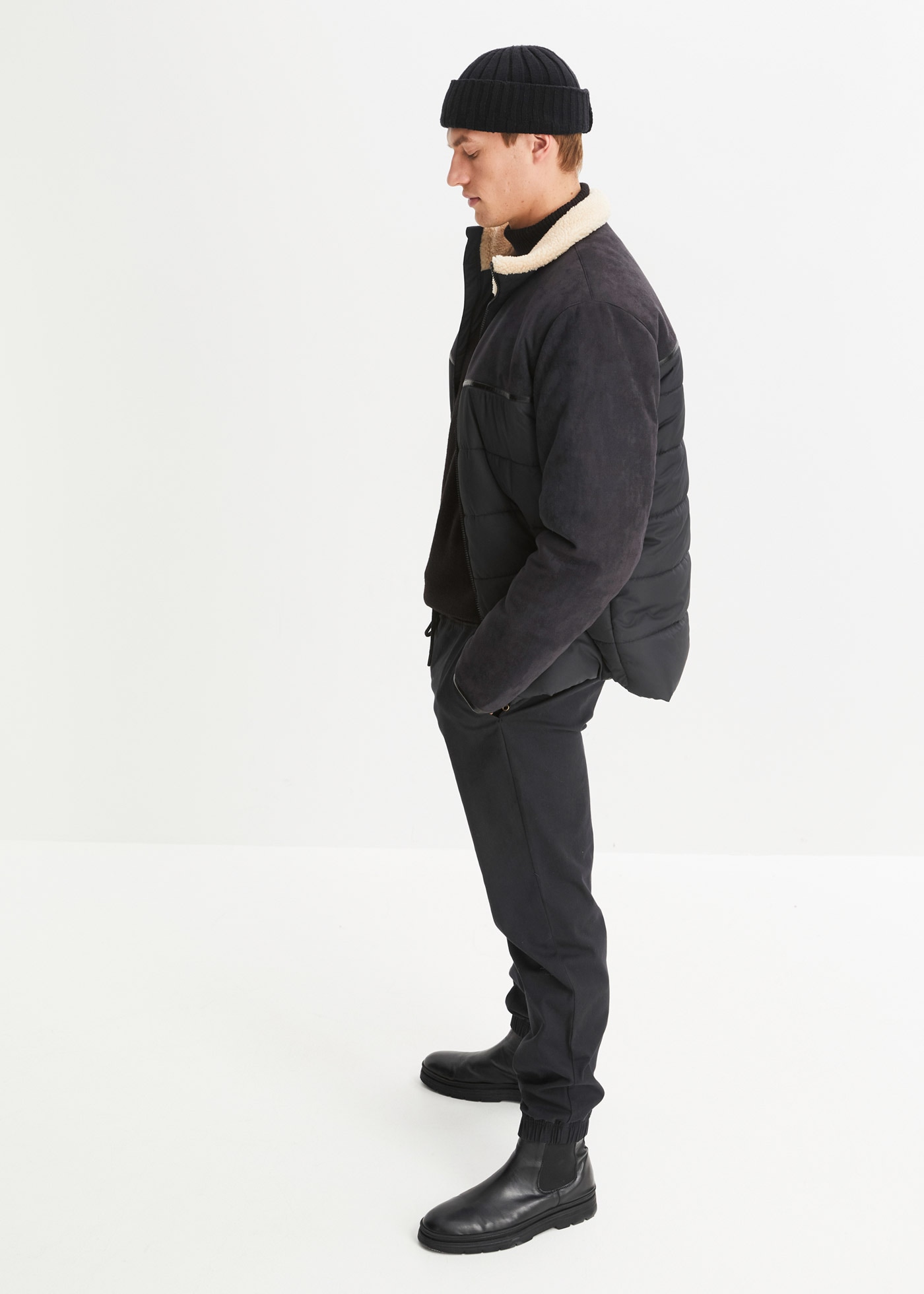 bonprix T-Shirt »T-Shirt (5er Pack)« Packung, 5 Stk. Regular Fit, Kurzarm, für warme Tage, aus Baumwolle und Viskose