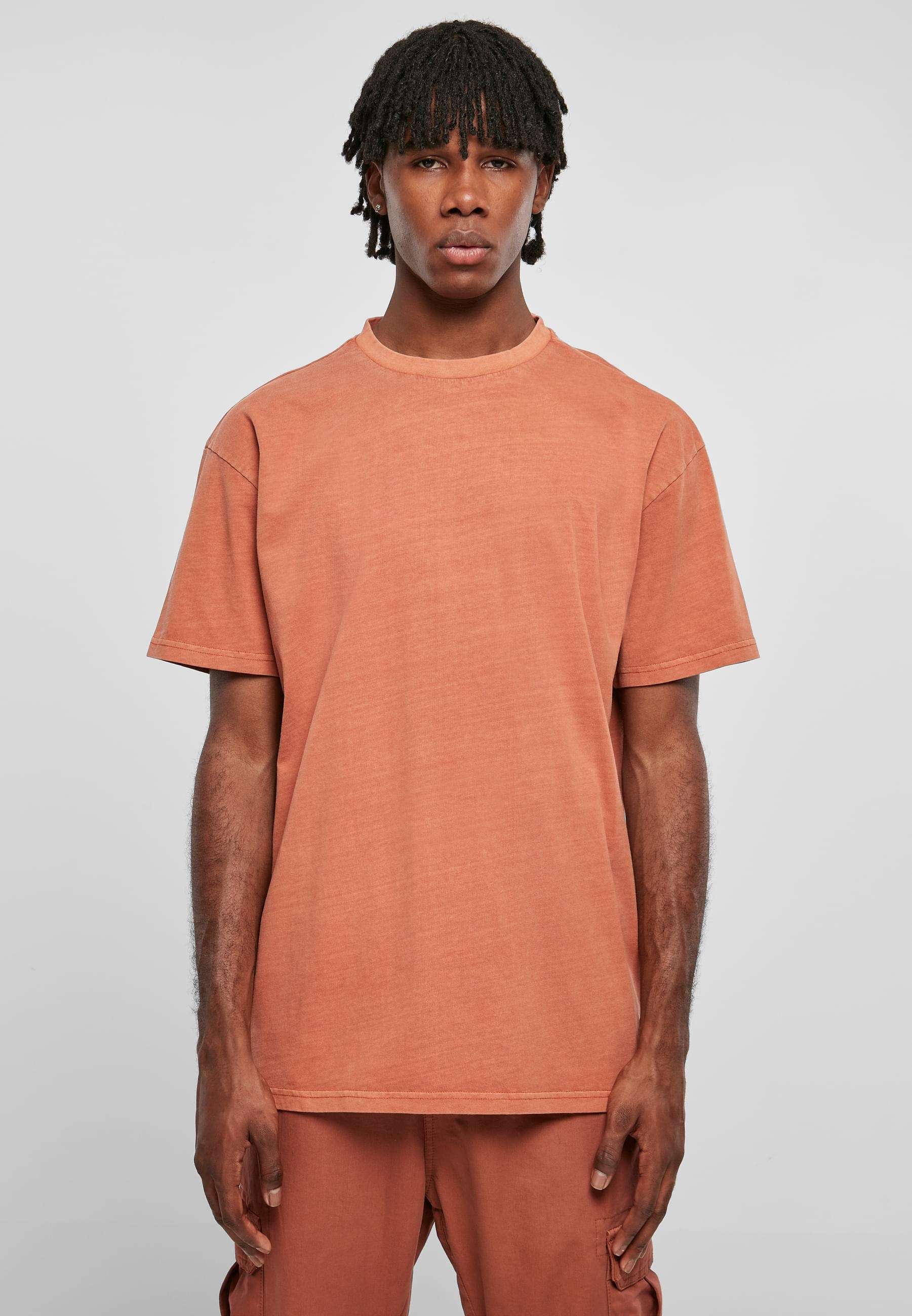 URBAN CLASSICS Kurzarmshirt »Urban Classics Herren Heavy Oversized Garment Dye Tee« 1 Stk.
