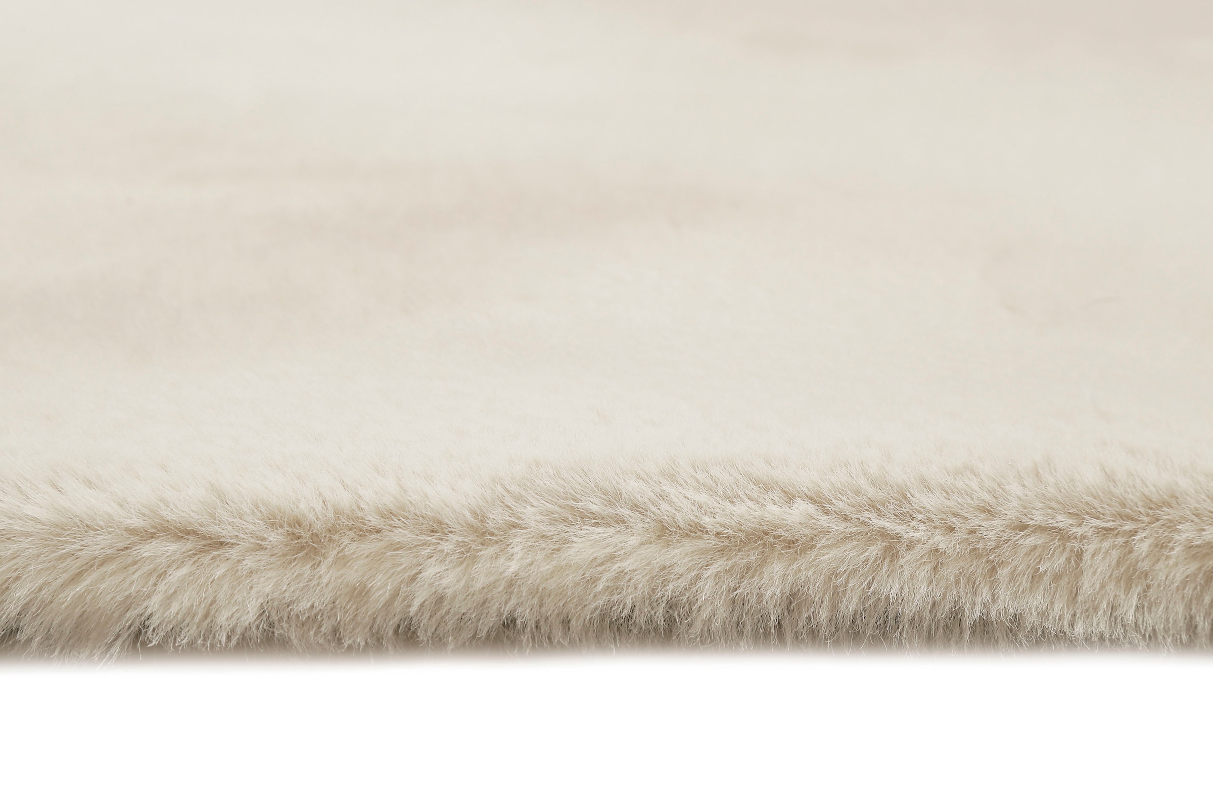 6. Bild von Esprit Hochflor-Teppich »Alice Kunstfell«, rechteckig, Kaninchenfell-Haptik, besonders weich und dicht, für alle Räume