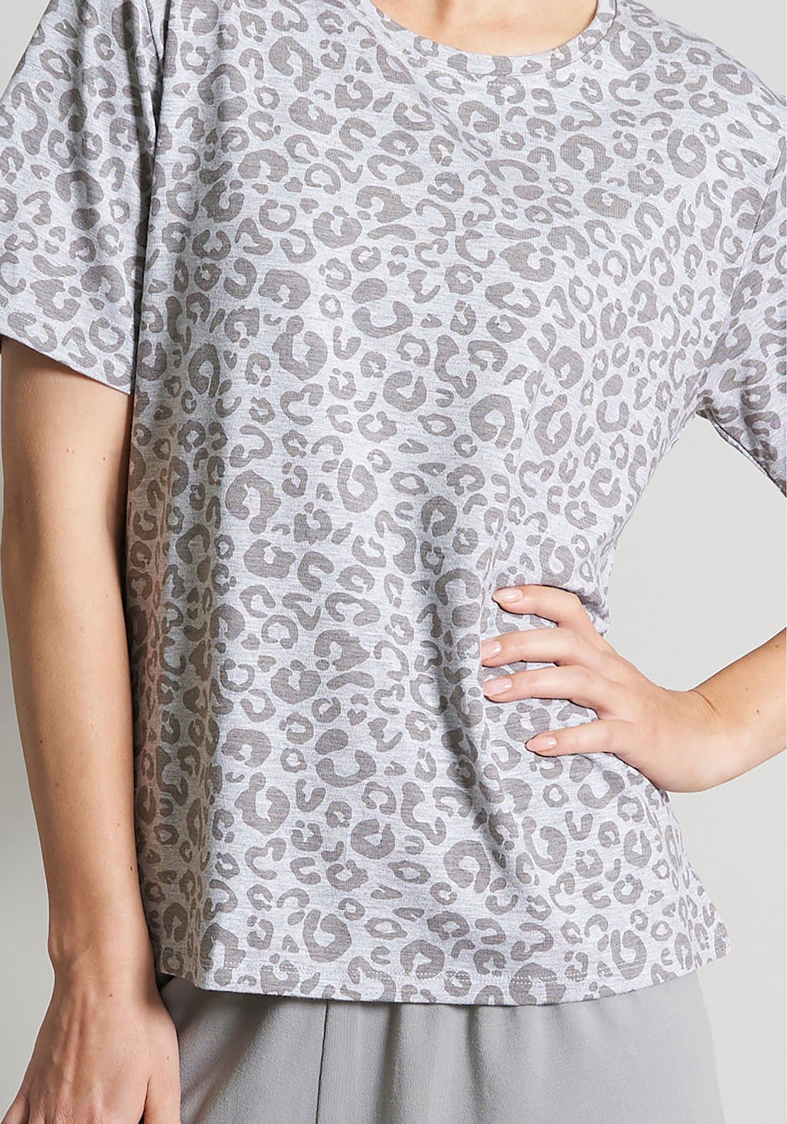 TOM TAILOR Shorty »Victoria«, (2 tlg.), mit lässigem Animal-Print