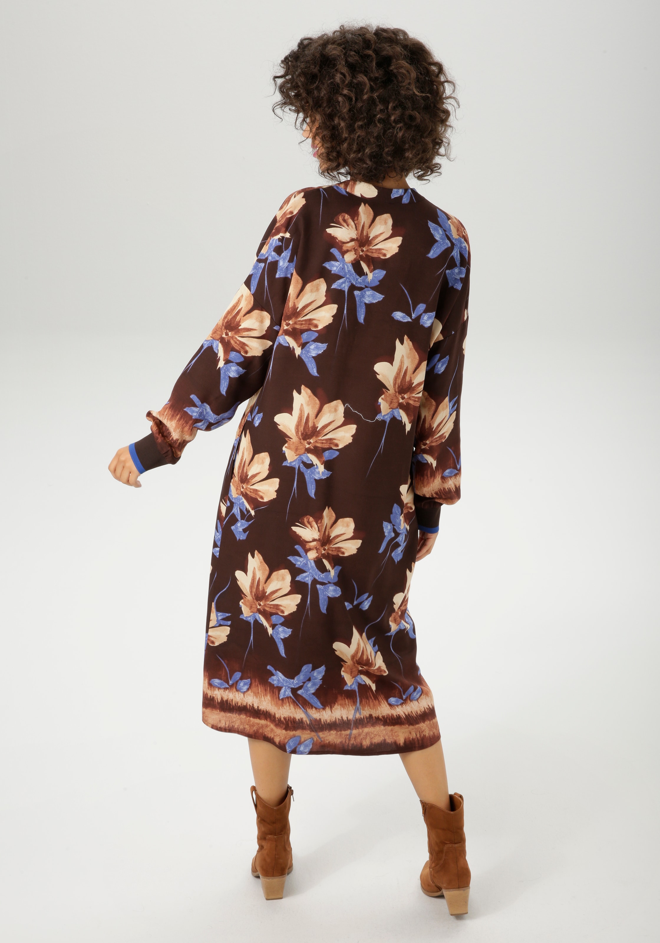 Aniston CASUAL Blusenkleid, mit großflächigem Blumendruck und Bordüre - NEUE KOLLEKTION