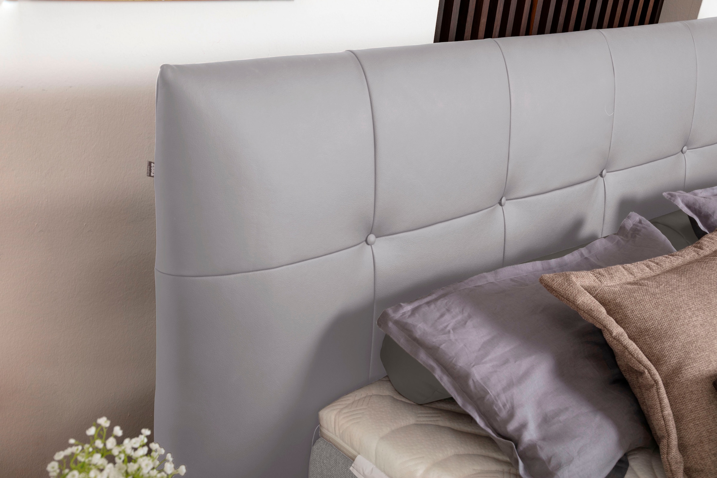 alina Boxspringbett »Luella«, ADA trendline Boxspringbett, inkl. Matratze und Viscoschaum-Topper
