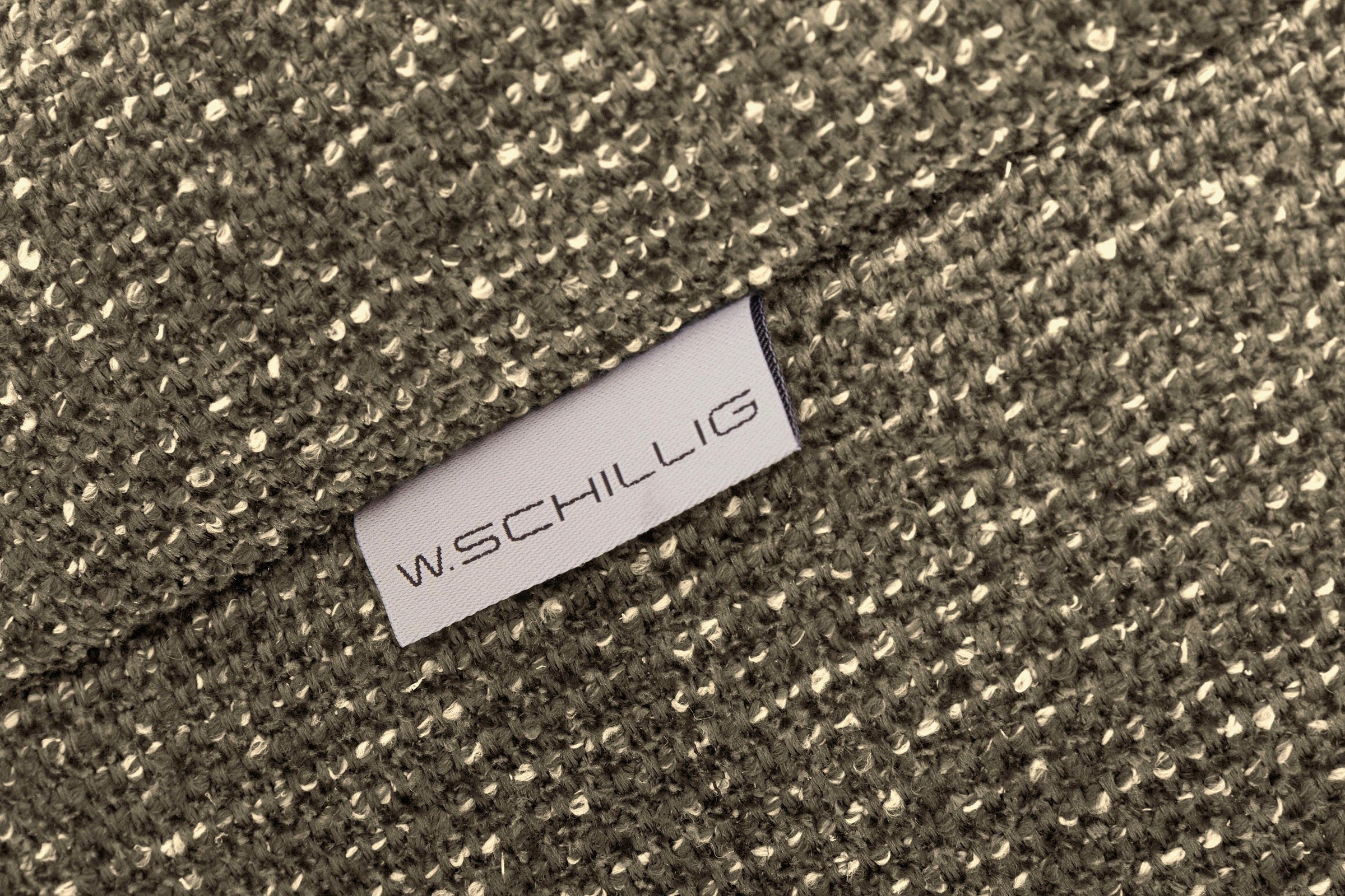 W.SCHILLIG Ecksofa »finn, toller Sitzkomfort, L-Form, hochwertige Verarbeitungsdetails«, German Design Award 2016, Fußgestell Chrom glänzend, Breite 281 cm