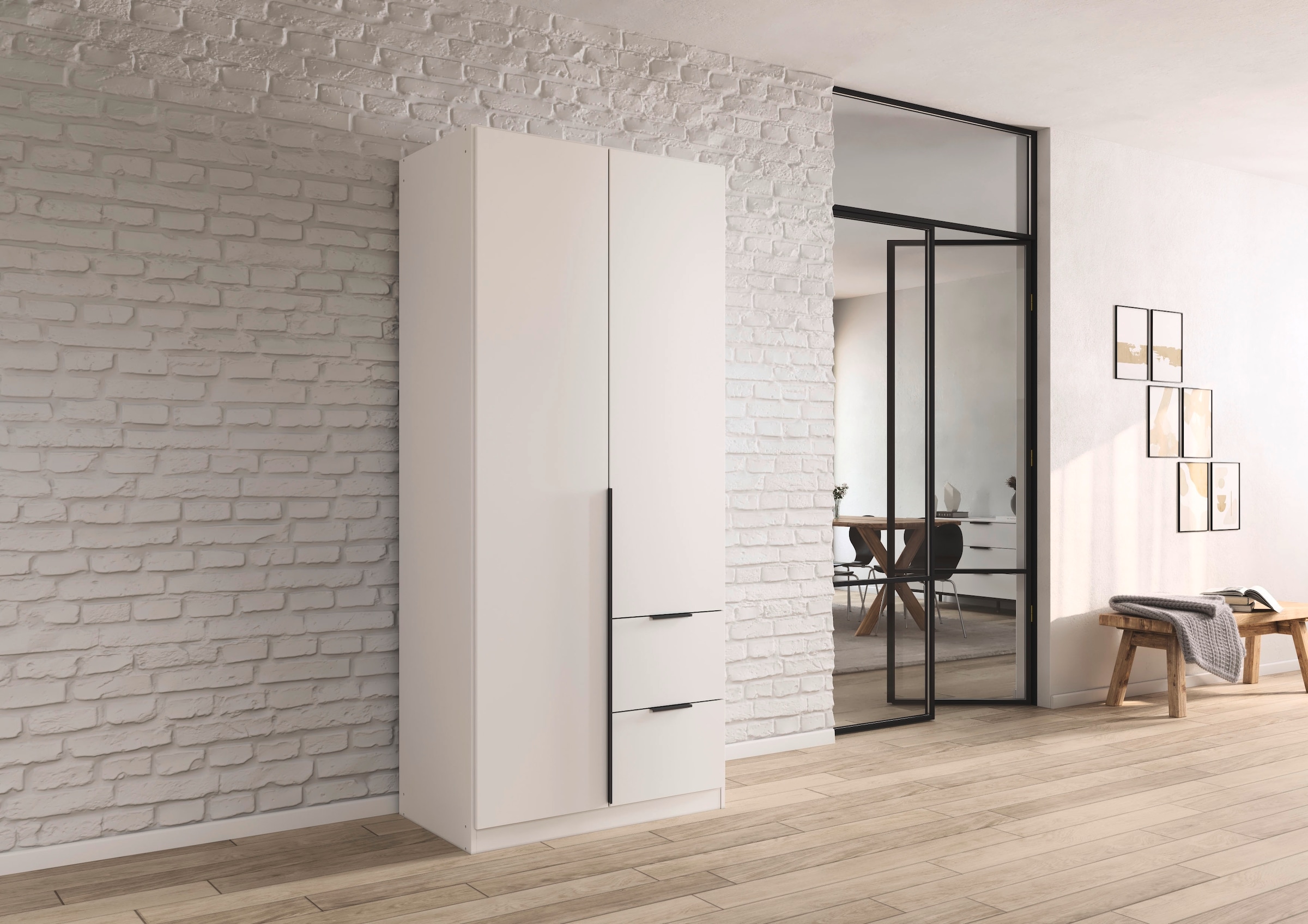 rauch Drehtürenschrank »Kleiderschrank Schrank Garderobe AGORDO mit Dekor- oder Hochglanzfront«, (in zwei Griff-Farben mit Dekor- oder Hochglanzfront), mit Außenschubkästen, in 6 Breiten und 2 Höhen MADE IN GERMANY